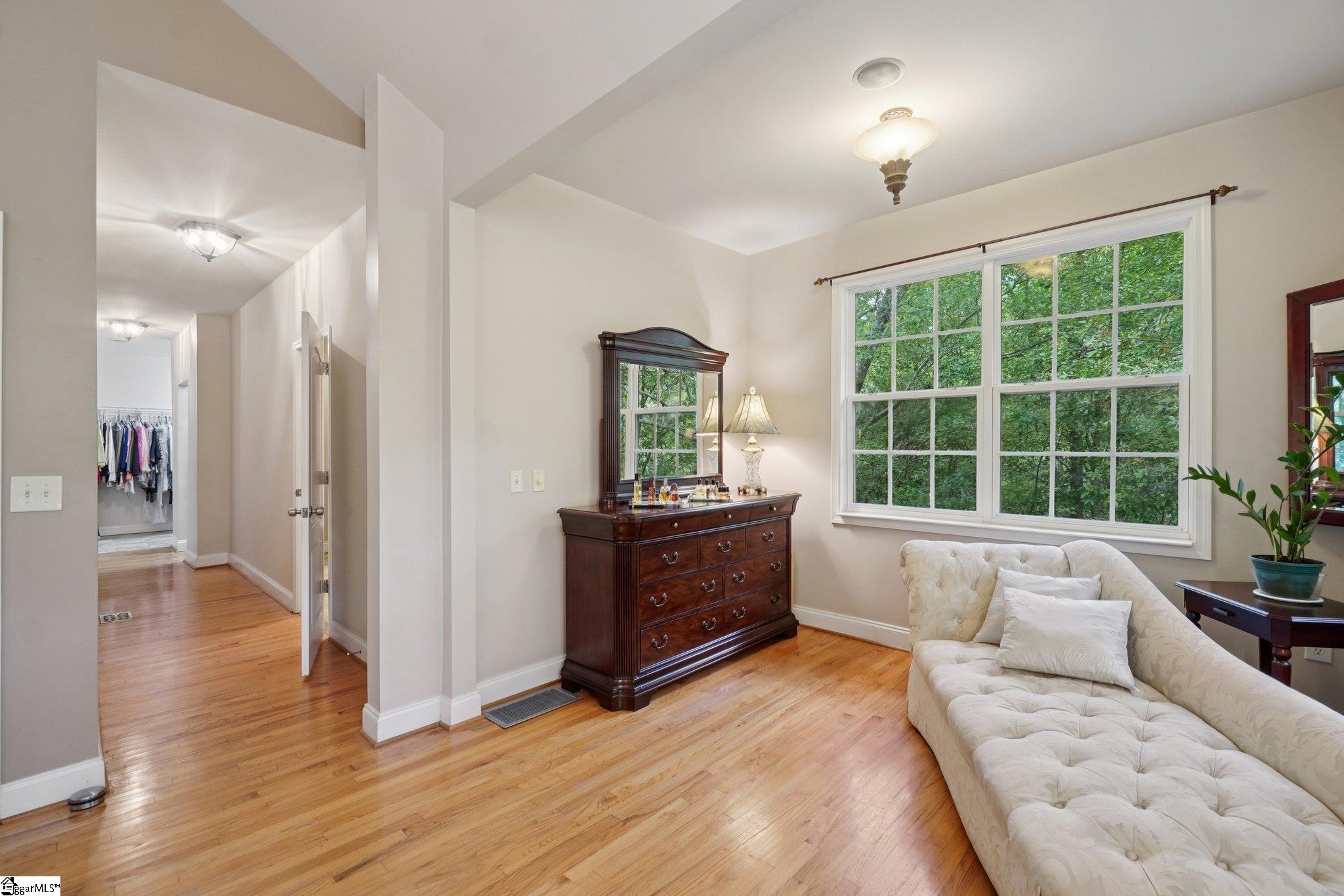 100 Paris Glen Way Property Photo 16