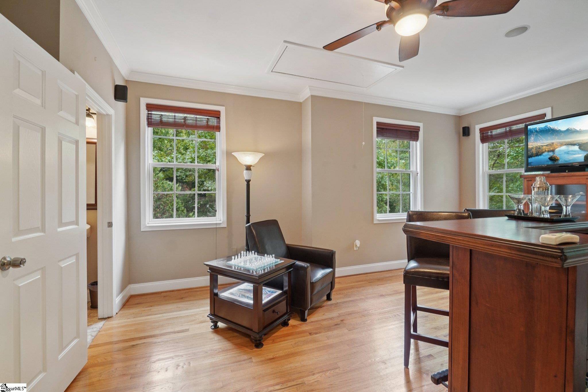 100 Paris Glen Way Property Photo 24