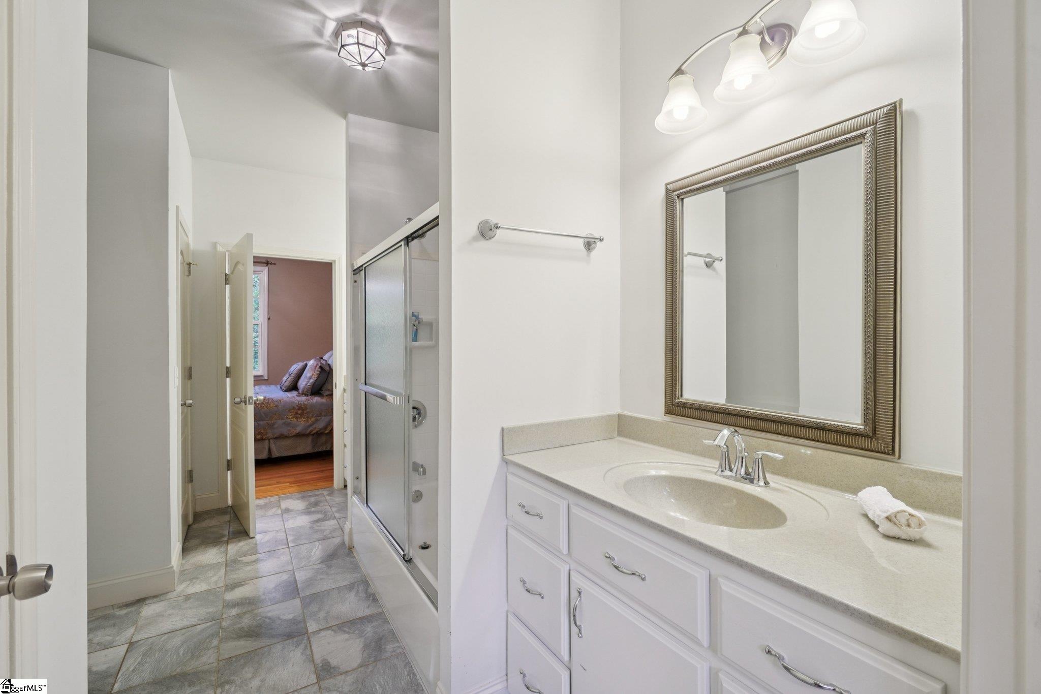 100 Paris Glen Way Property Photo 28