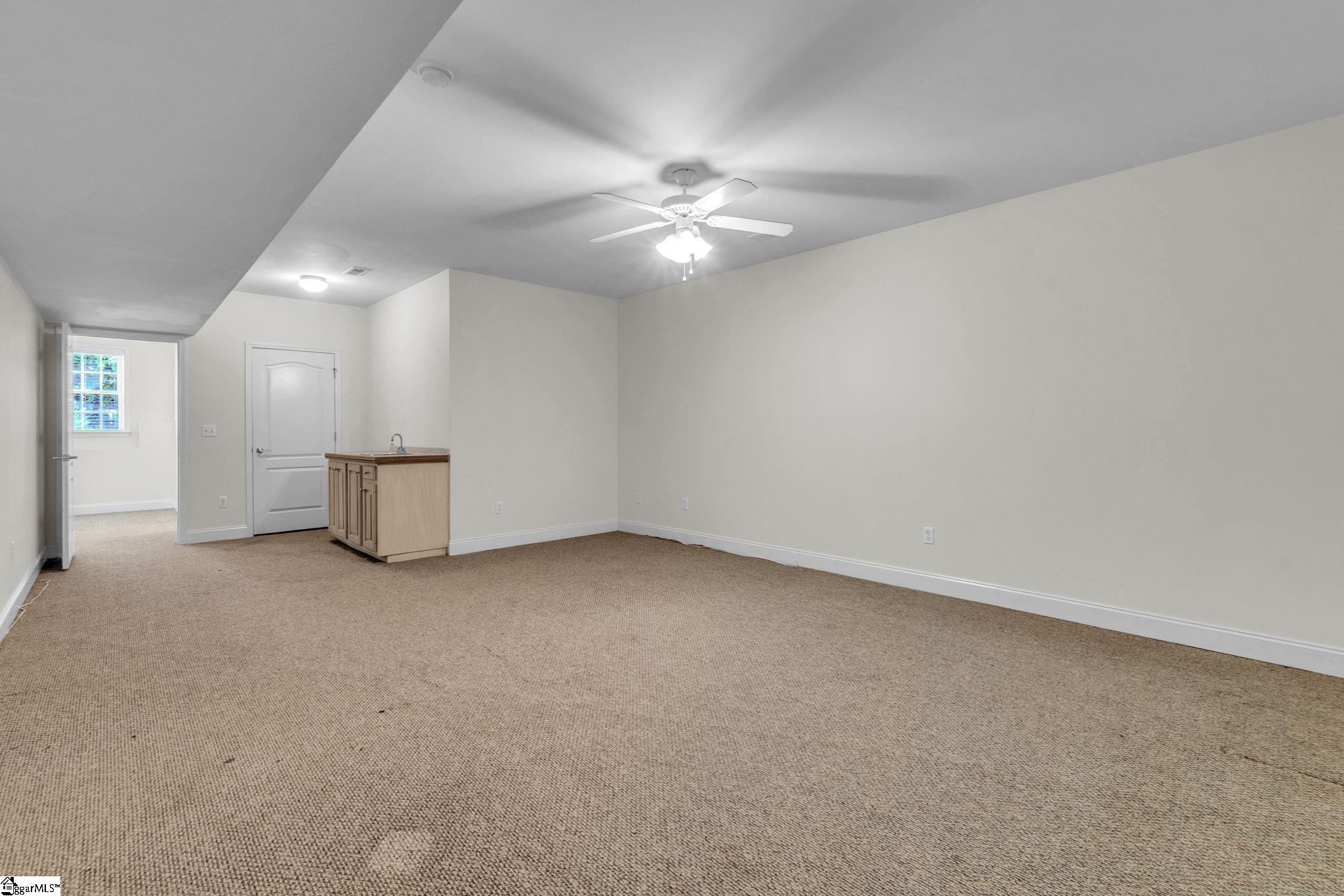 643 Mount Vernon Lane Property Photo 40