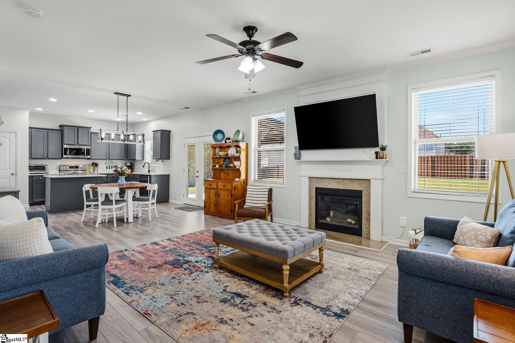 24 Duxbury Lane Property Photo 4