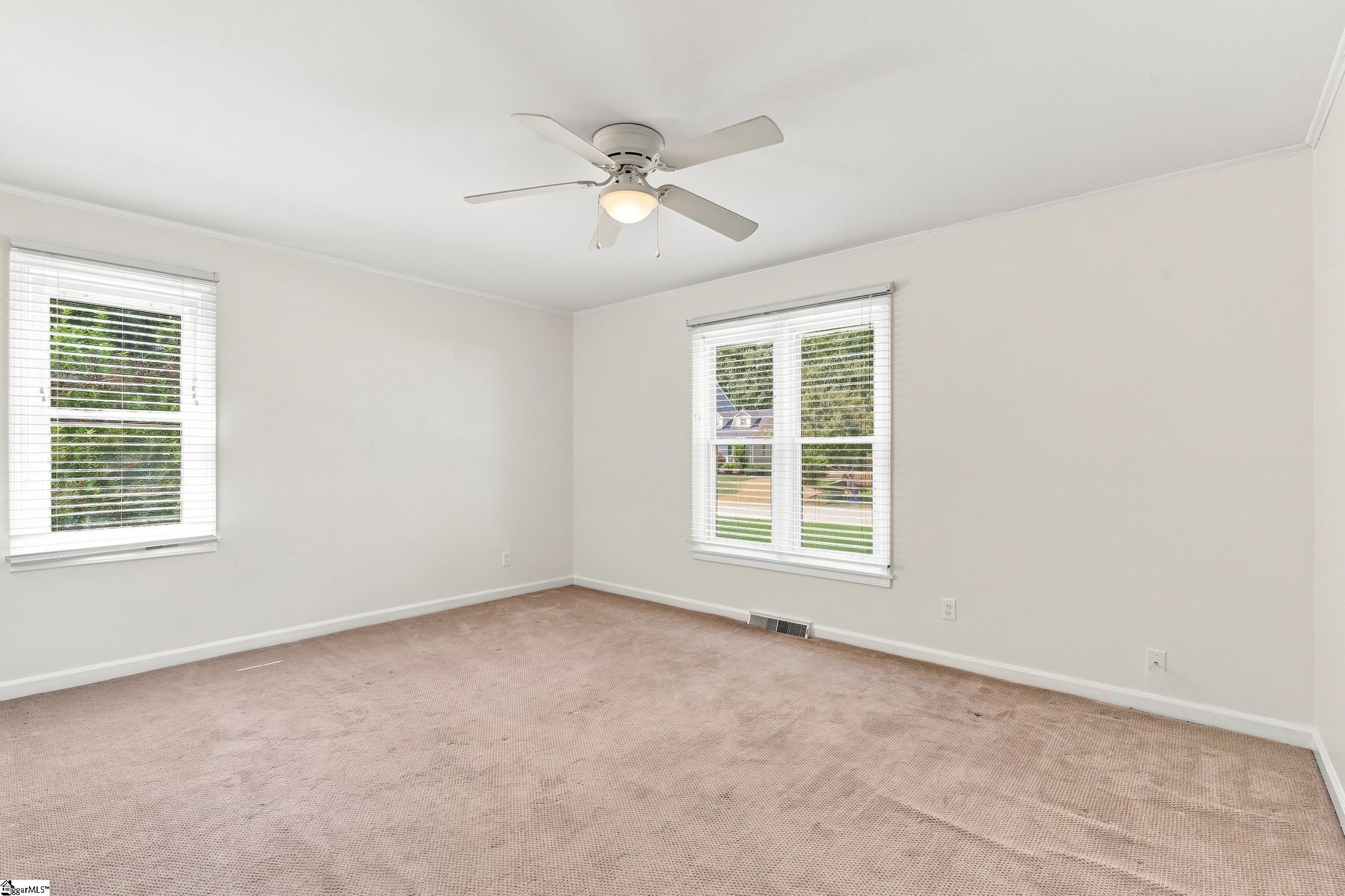 110 Stonehedge Drive Property Photo 16