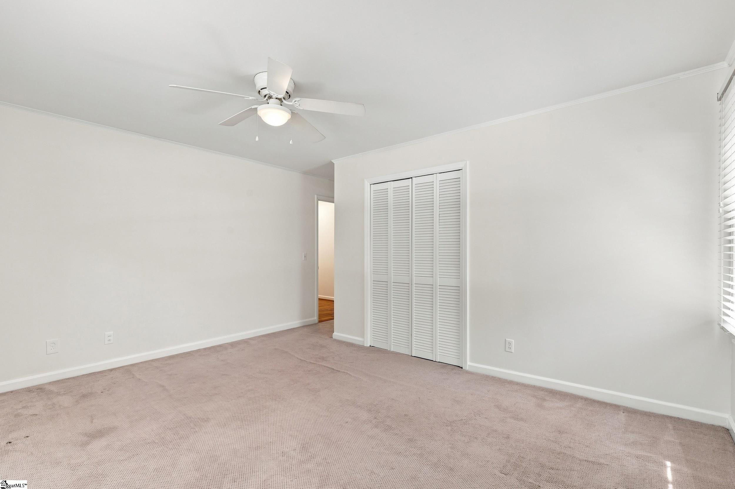 110 Stonehedge Drive Property Photo 17