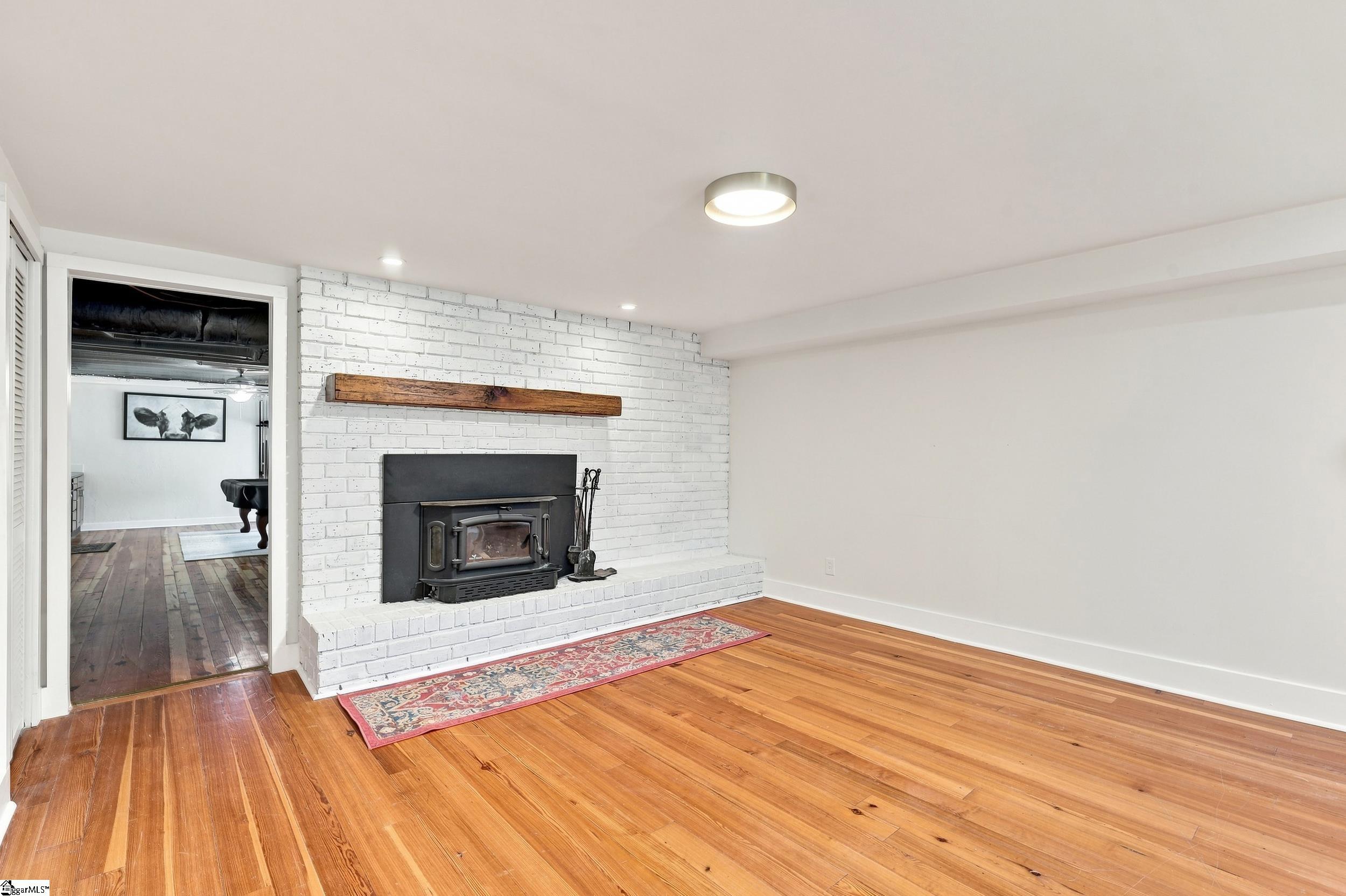 110 Stonehedge Drive Property Photo 23