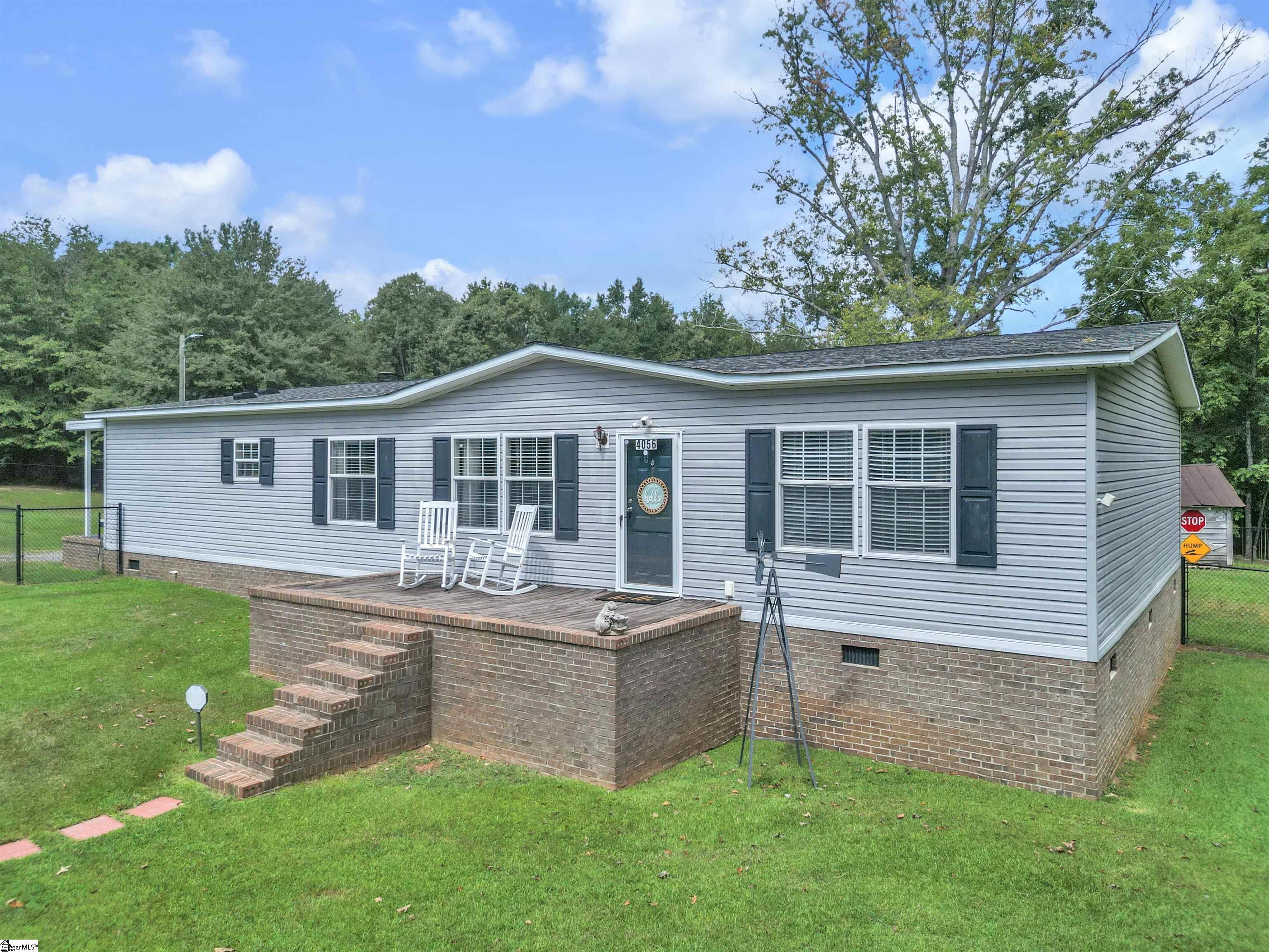4056 Ridge Road Property Photo 2