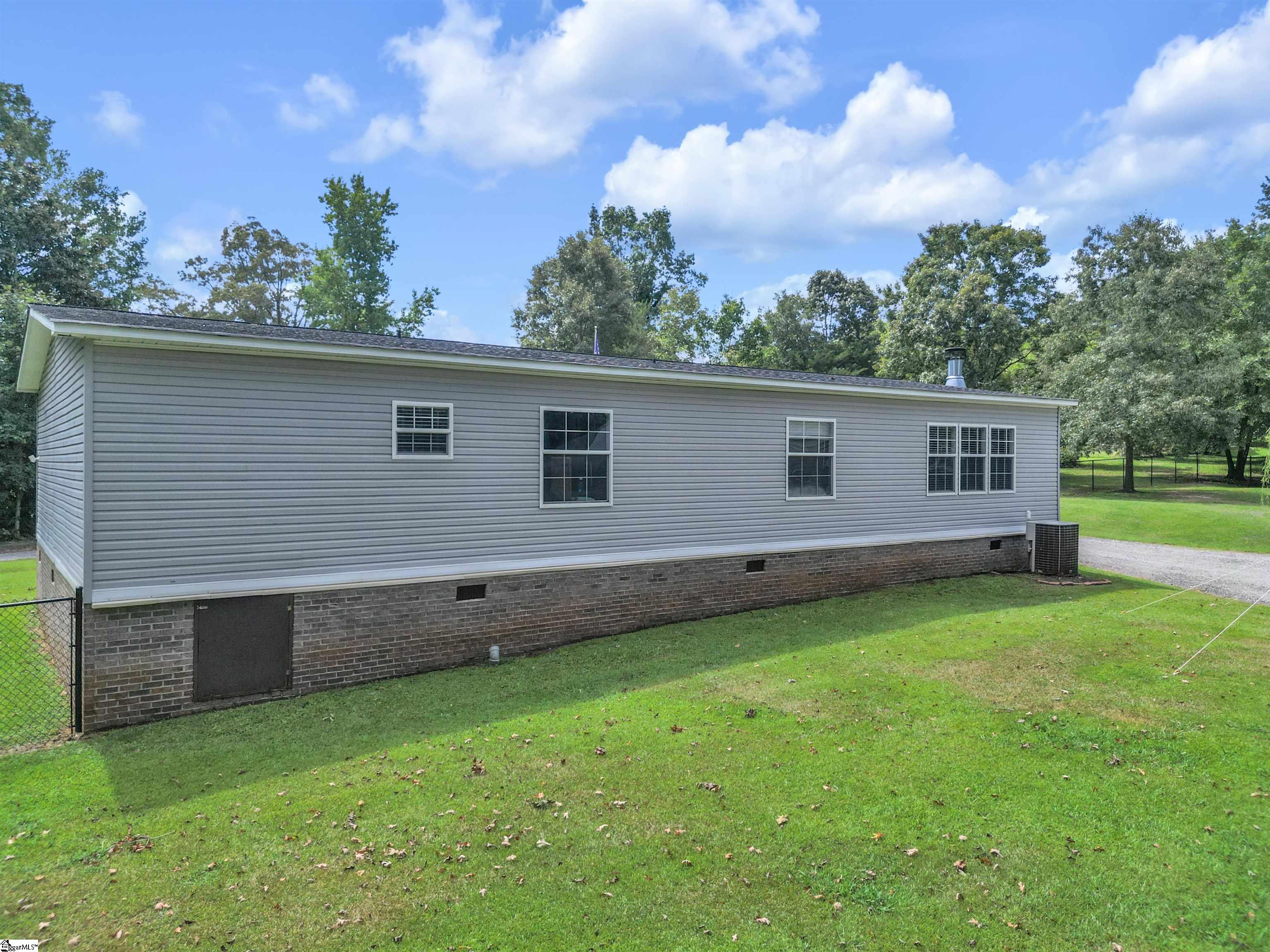 4056 Ridge Road Property Photo 4