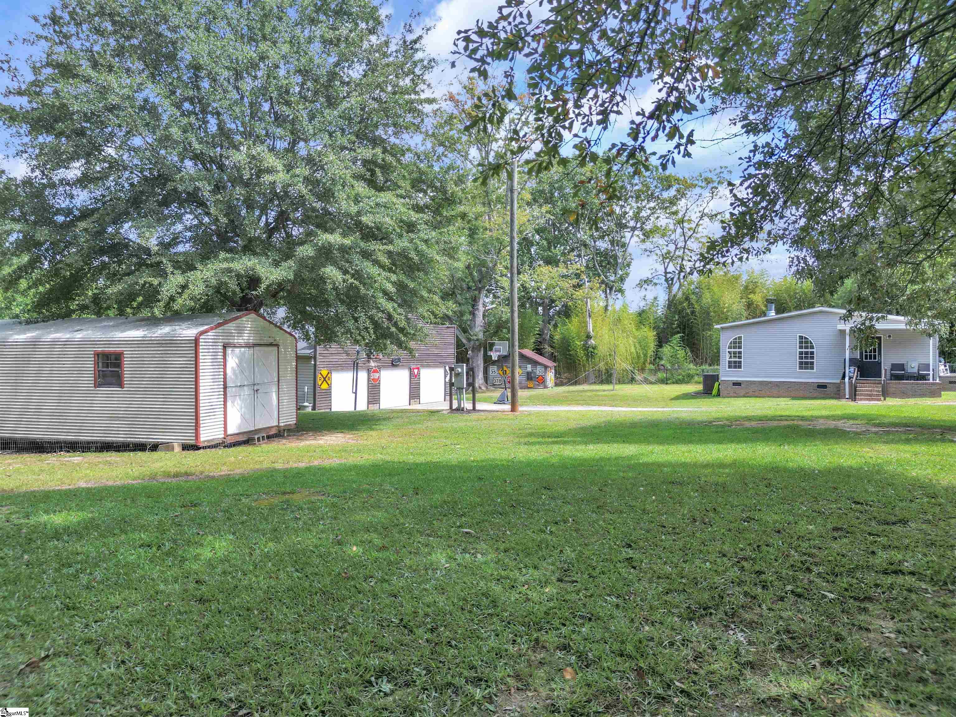 4056 Ridge Road Property Photo 6