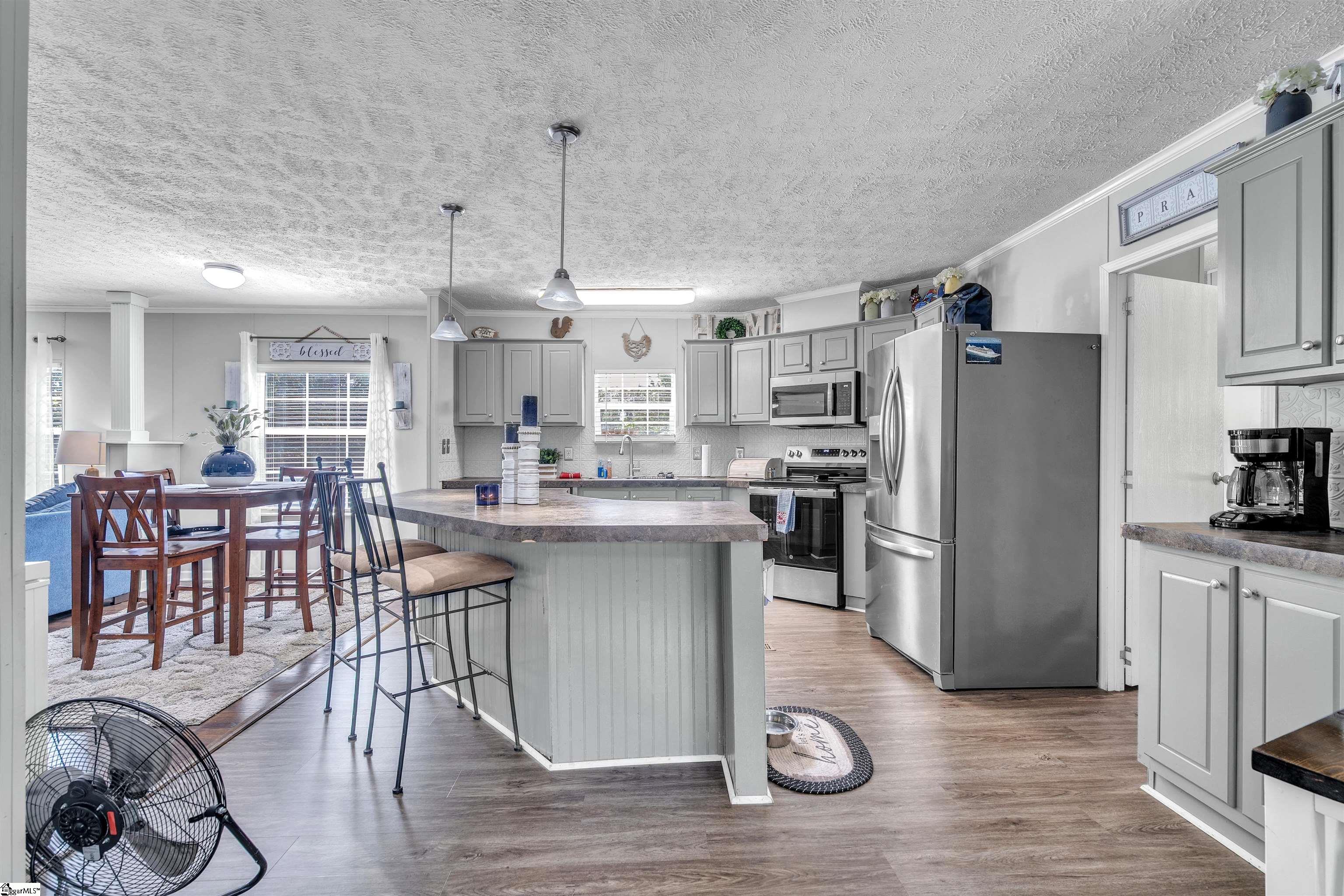 4056 Ridge Road Property Photo 10