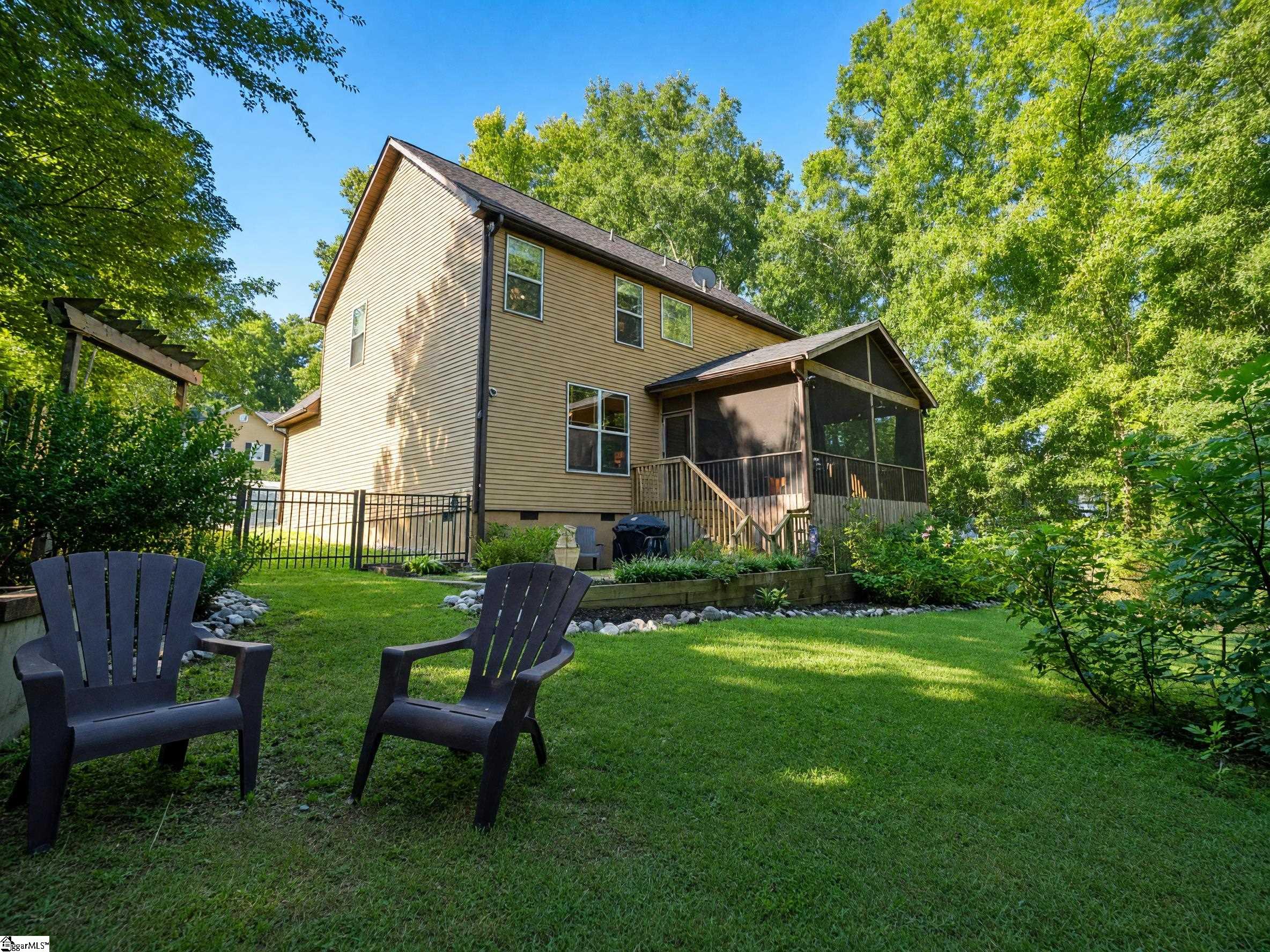 200 Hunters Woods Drive Property Photo 46
