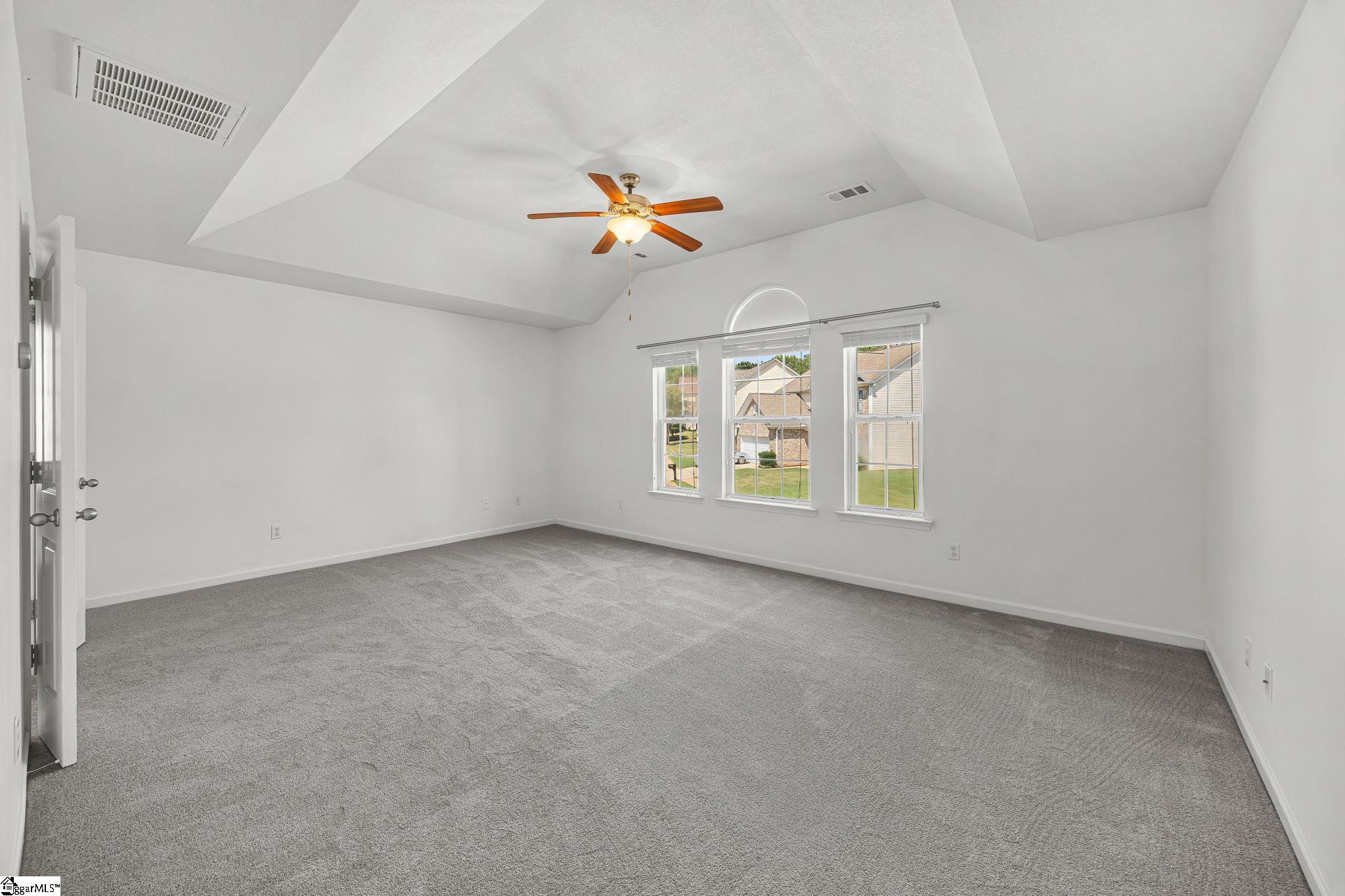 111 Roberts Hill Drive Property Photo 13