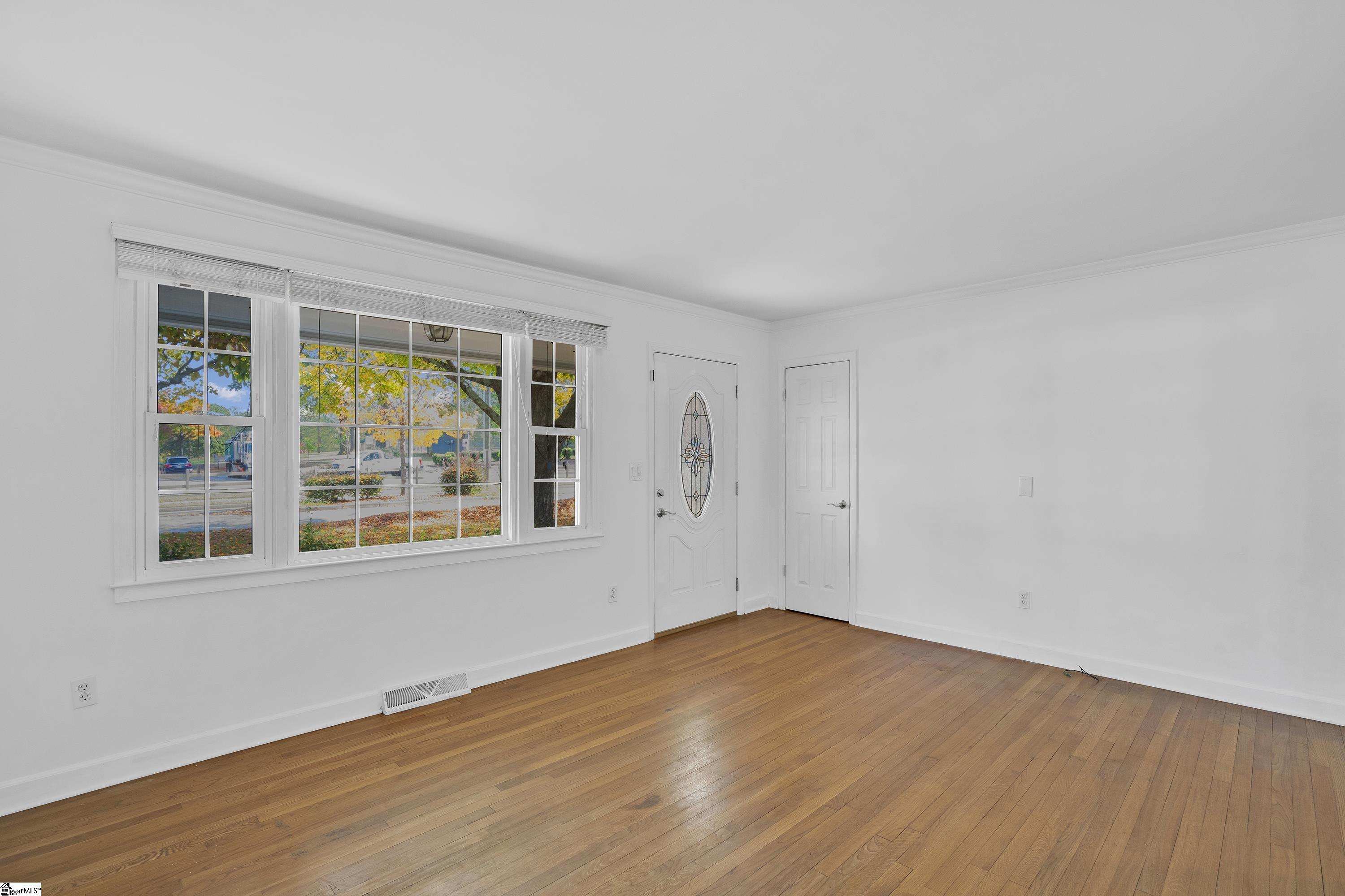 108 Holmes Drive Property Photo 9