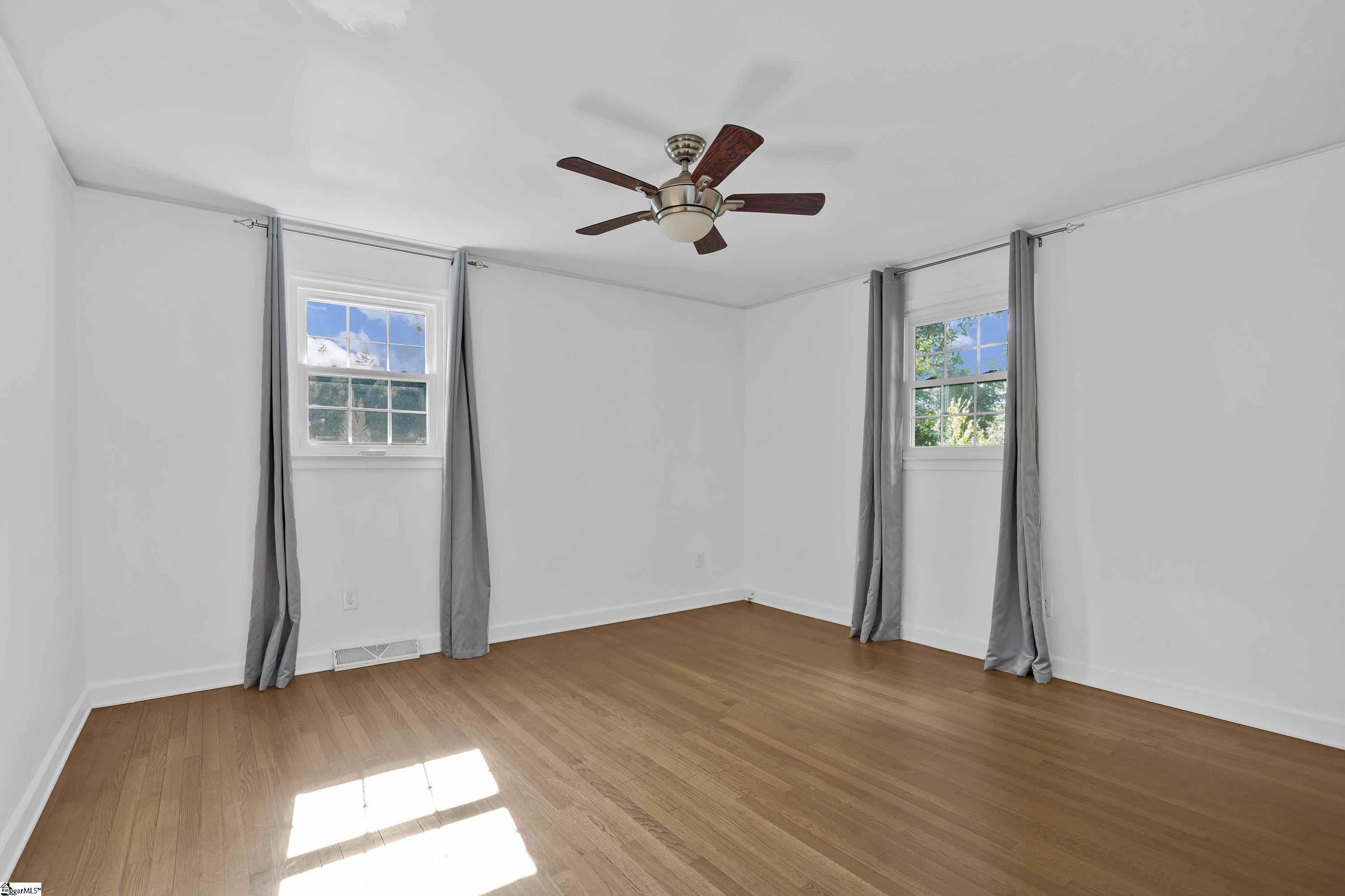 108 Holmes Drive Property Photo 18