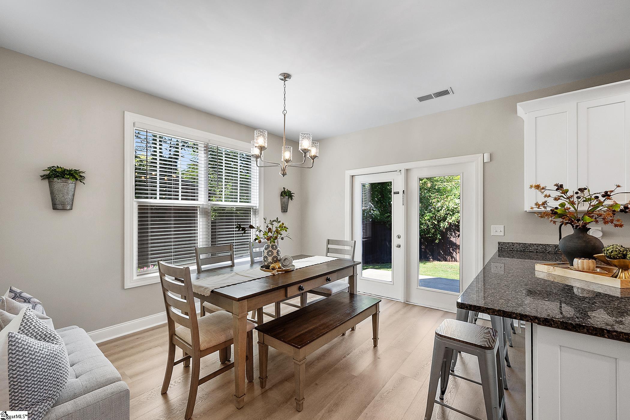 305 Pine Street Property Photo 19