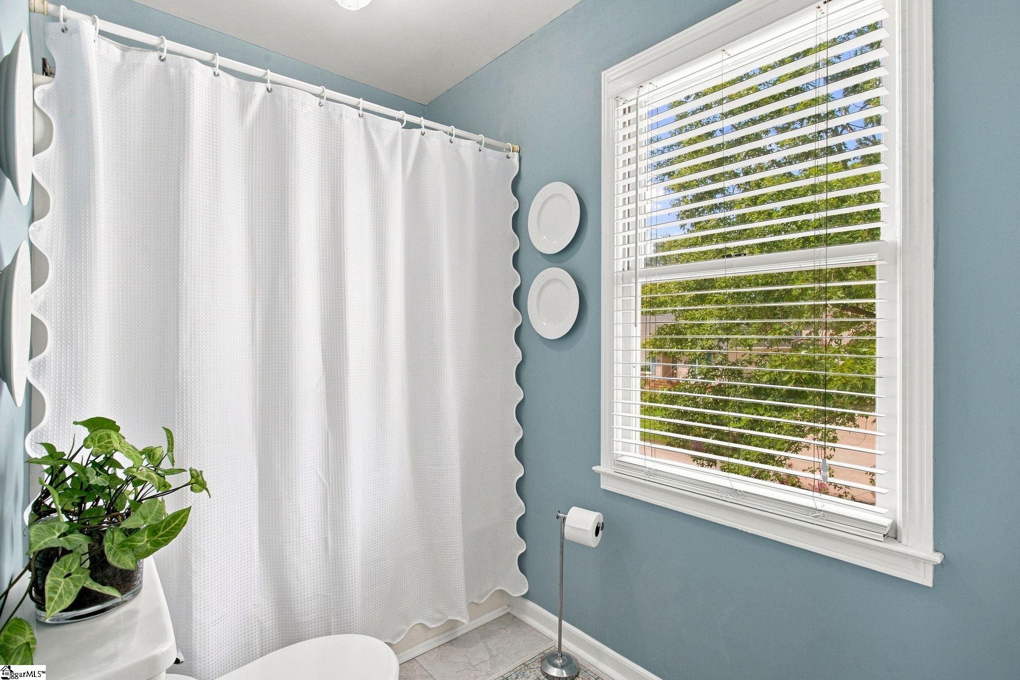 206 Angie Drive Property Photo 17