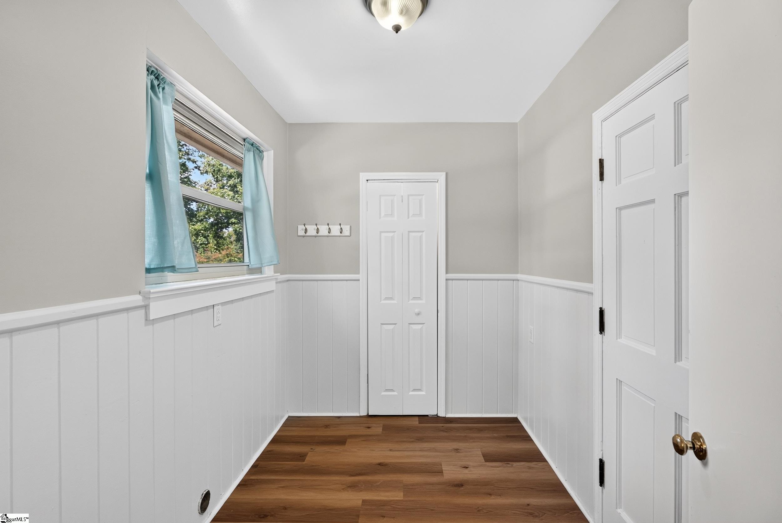 205 Lakewood Drive Property Photo 16