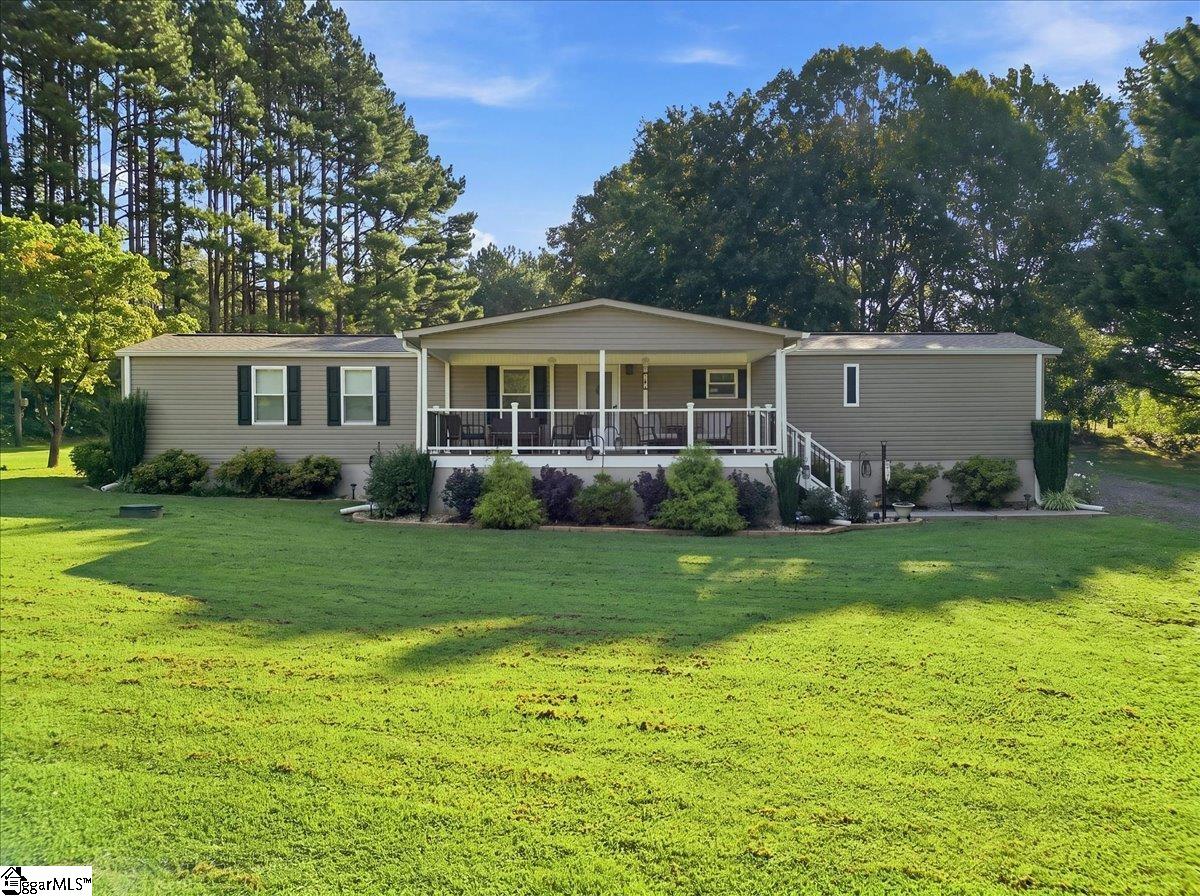 2161 Dickson Road Property Photo 1