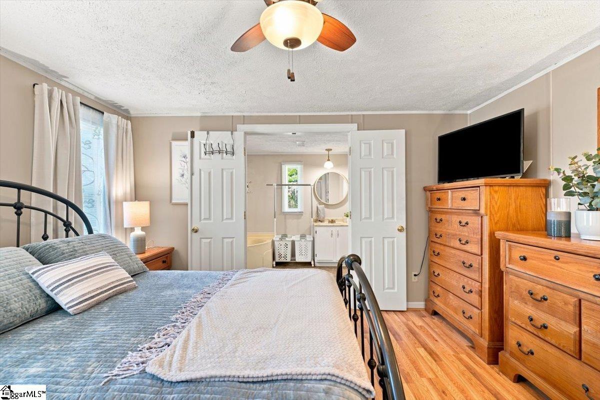 2161 Dickson Road Property Photo 25