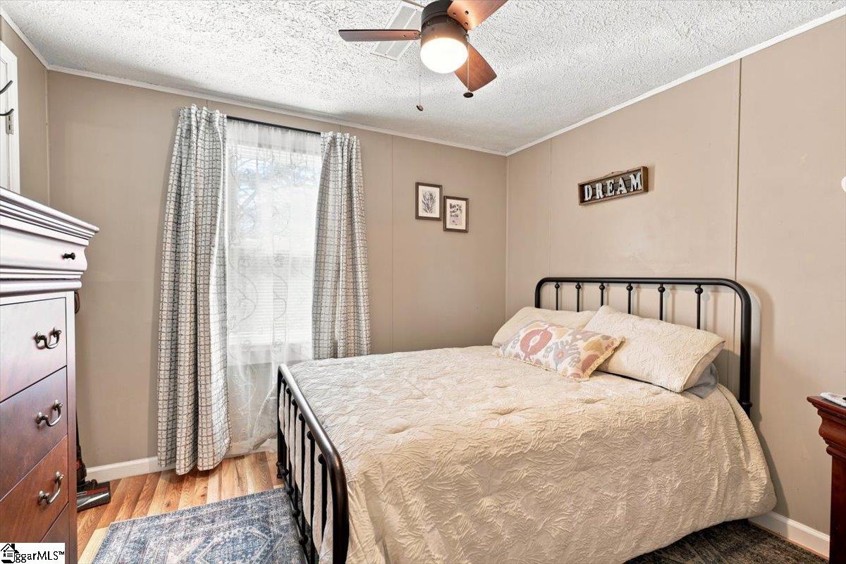 2161 Dickson Road Property Photo 32