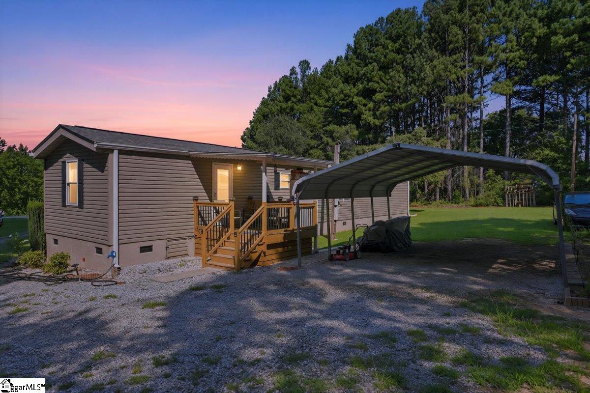 2161 Dickson Road Property Photo 38