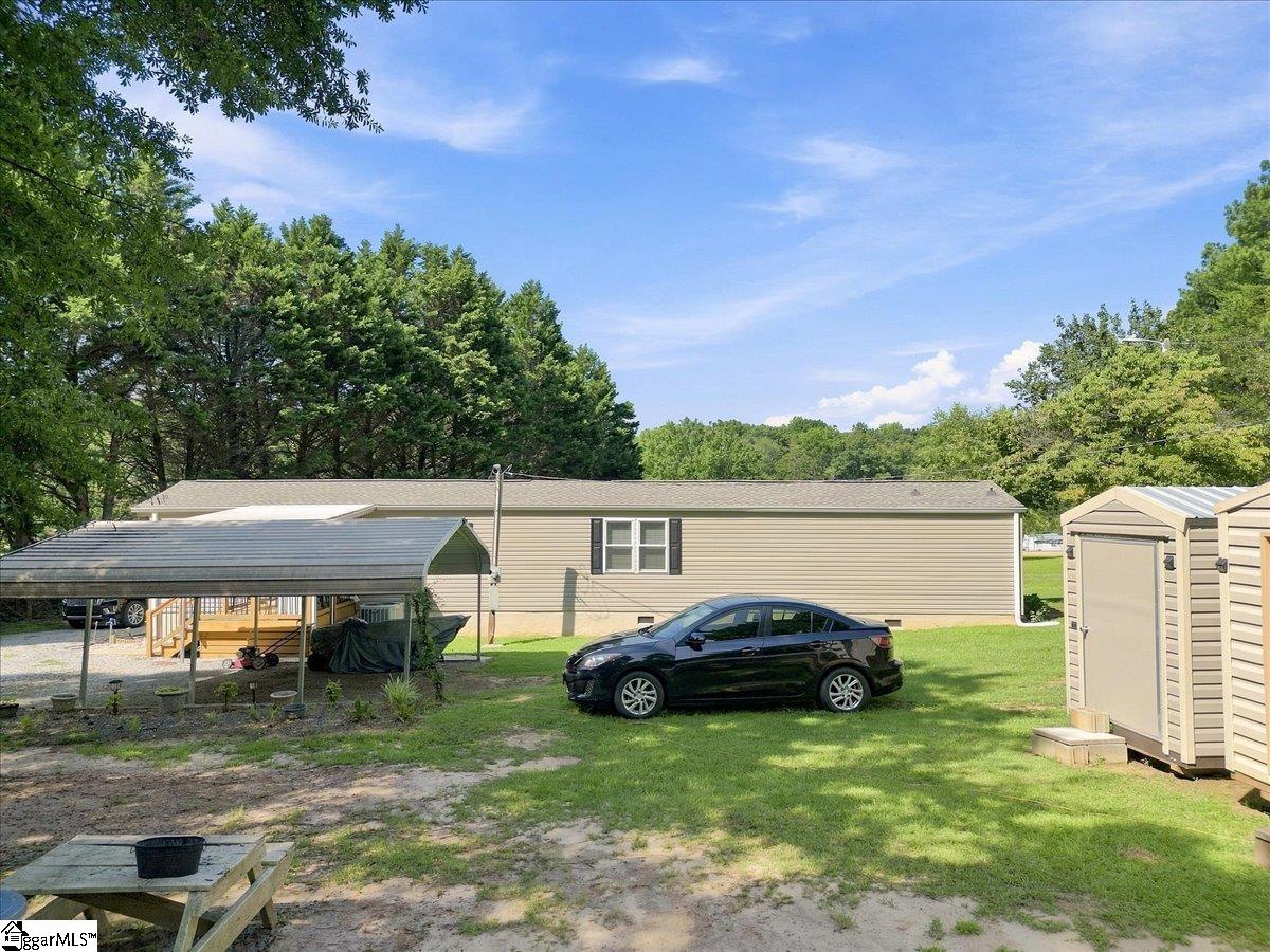 2161 Dickson Road Property Photo 41