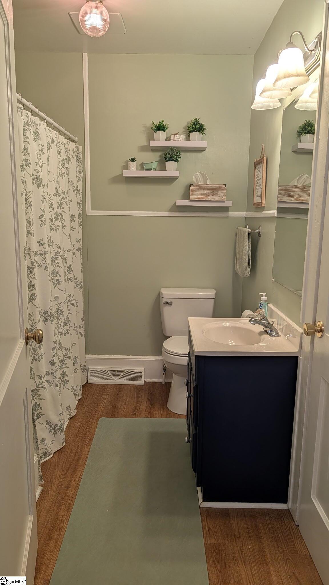 302 Caldwell Street Property Photo 13