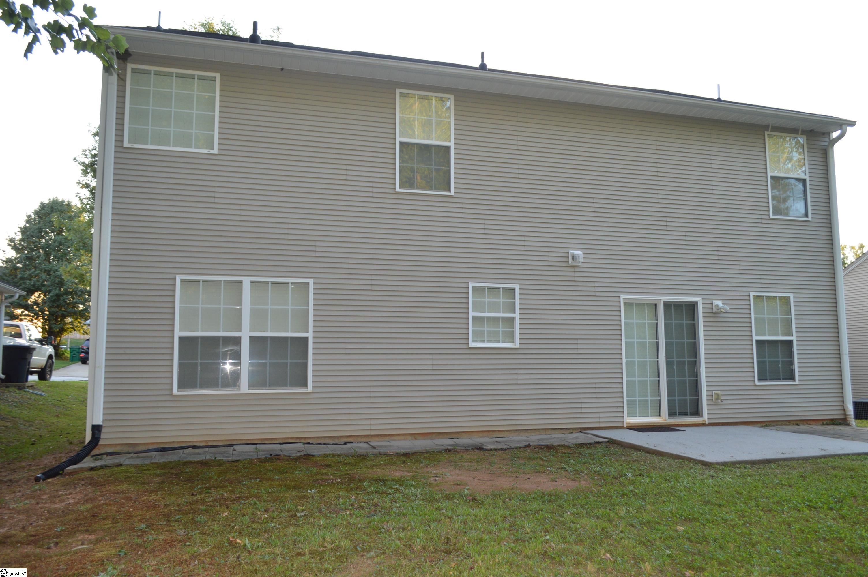 223 Stockbridge Drive Property Photo 3