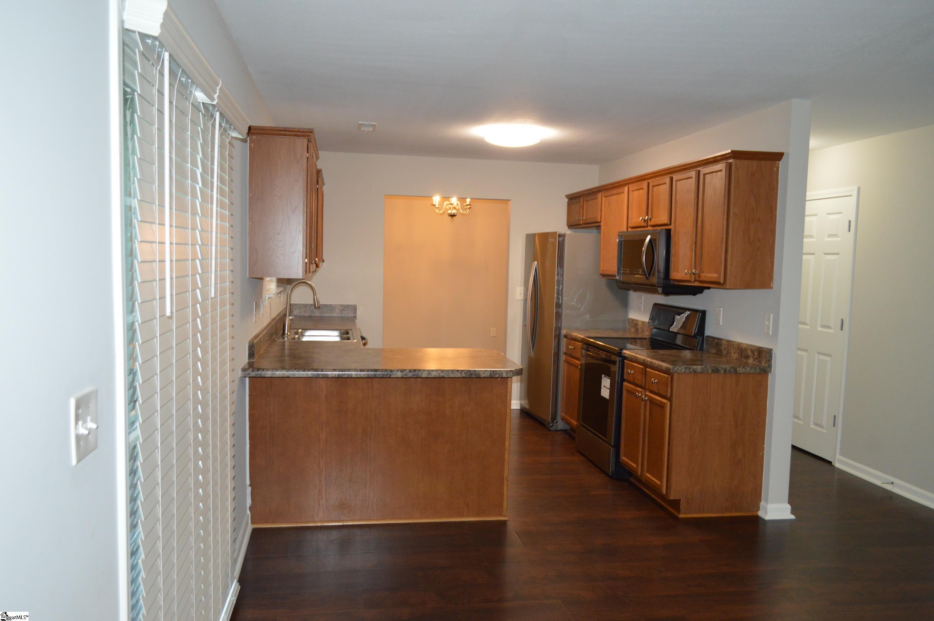 223 Stockbridge Drive Property Photo 7