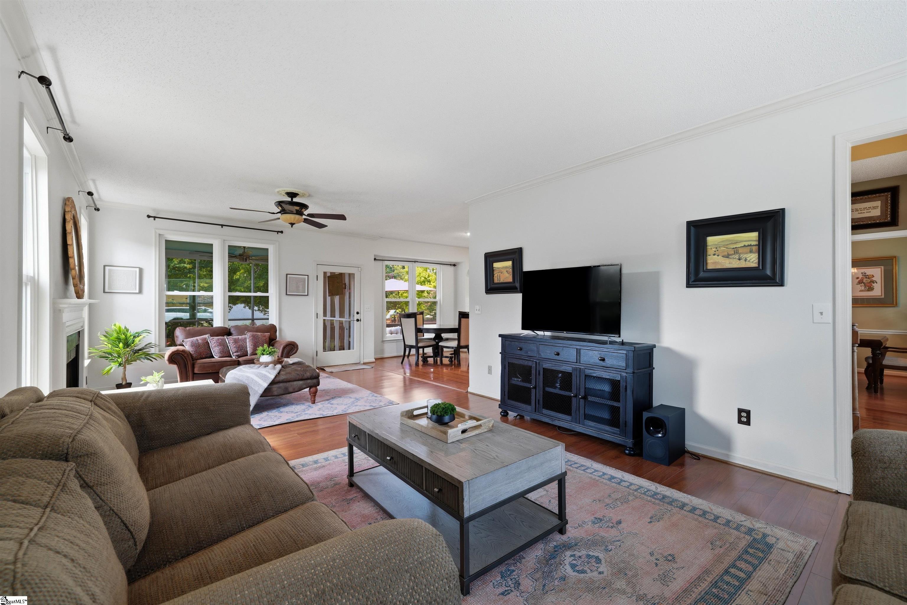 5 Winterthur Court Property Photo 9