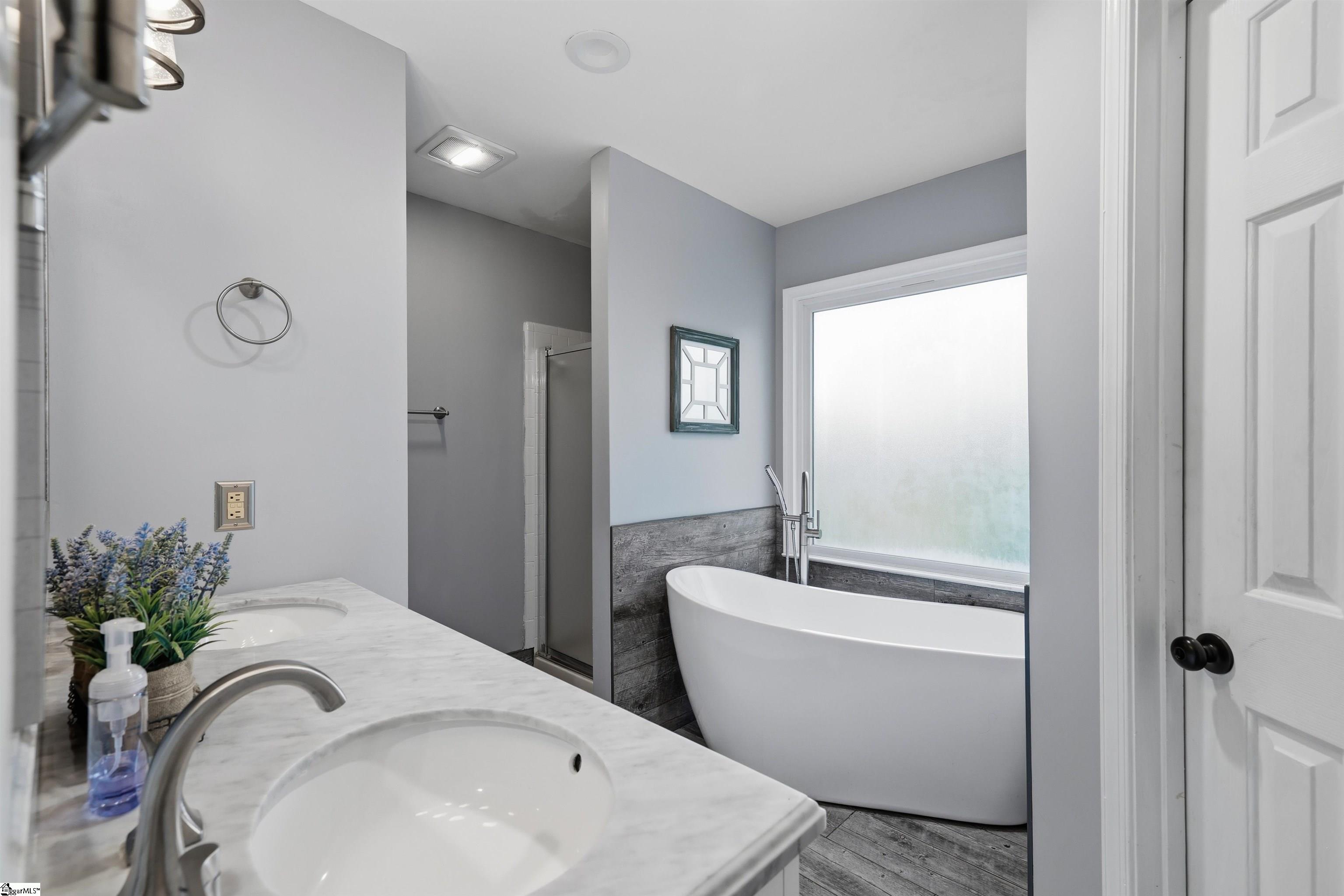 5 Winterthur Court Property Photo 23