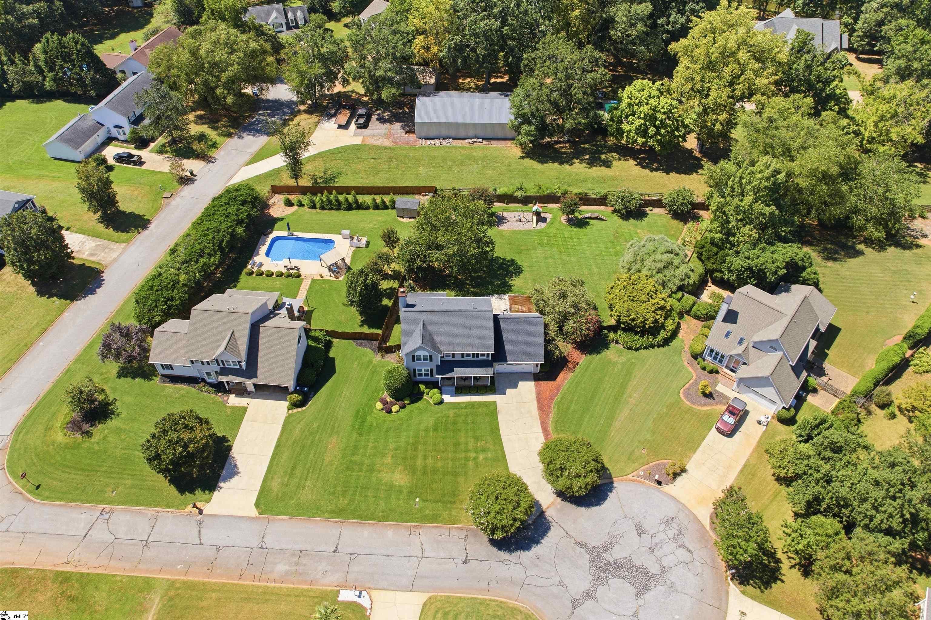 5 Winterthur Court Property Photo 40