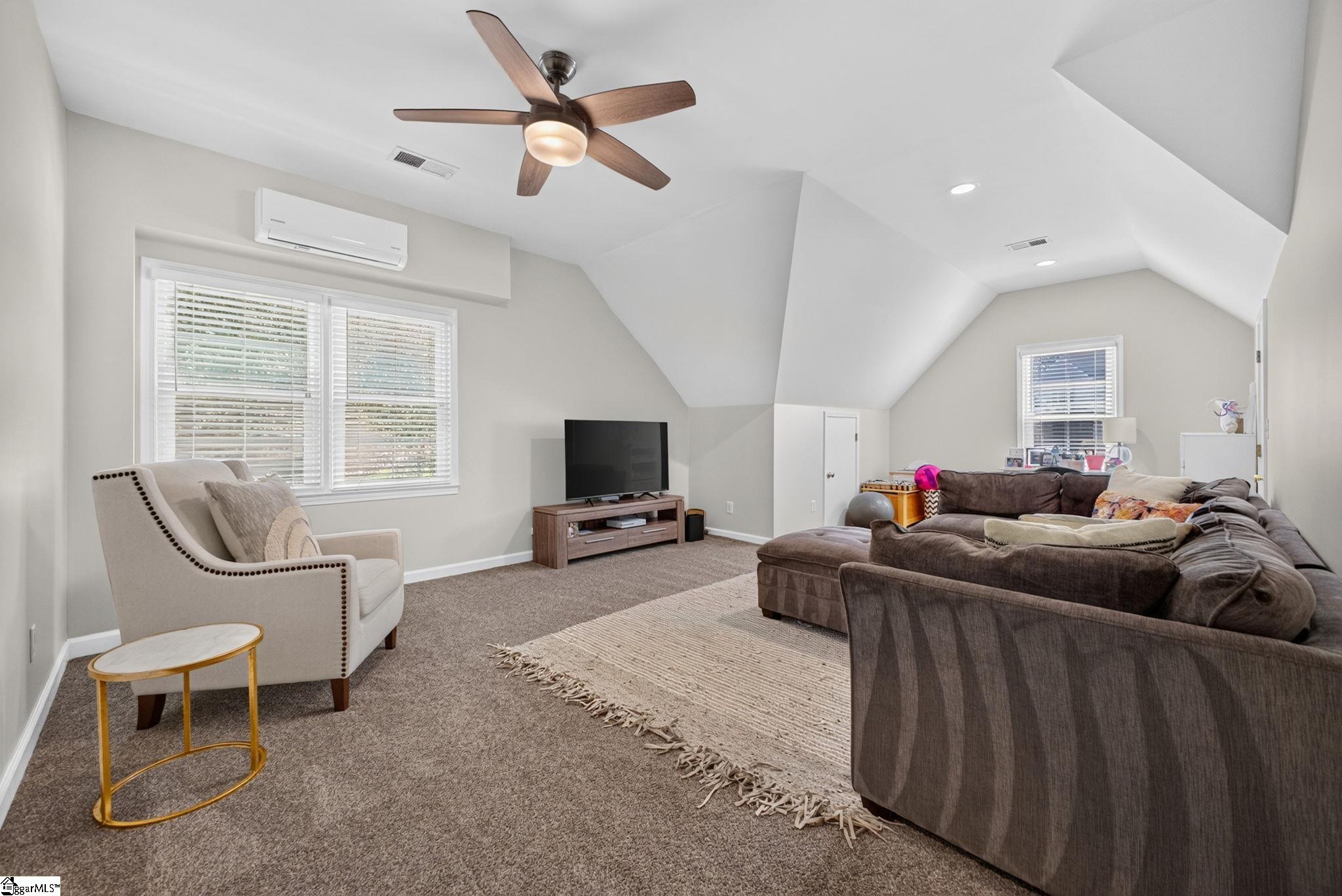 519 Live Oak Court Property Photo 30
