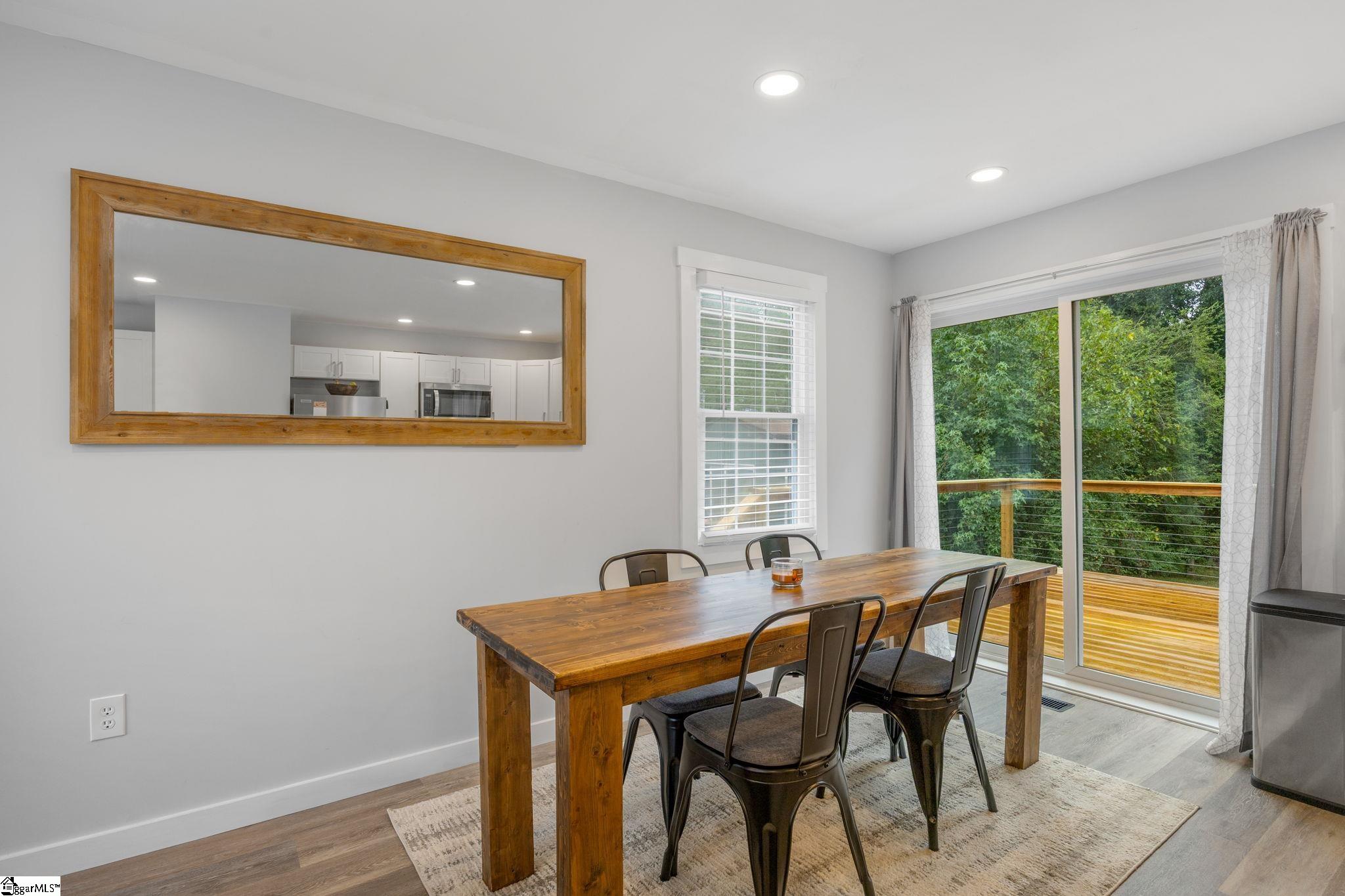 17 Cardinal Drive Property Photo 15