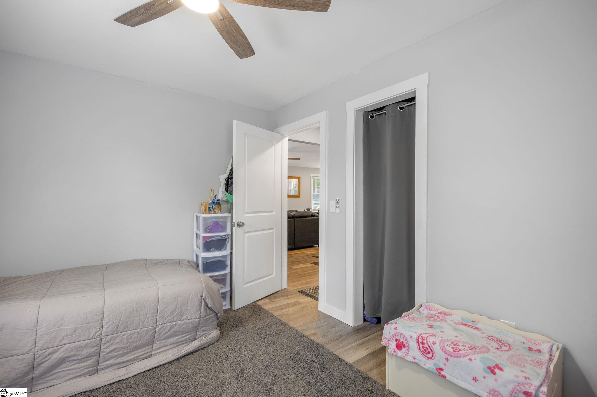 17 Cardinal Drive Property Photo 22