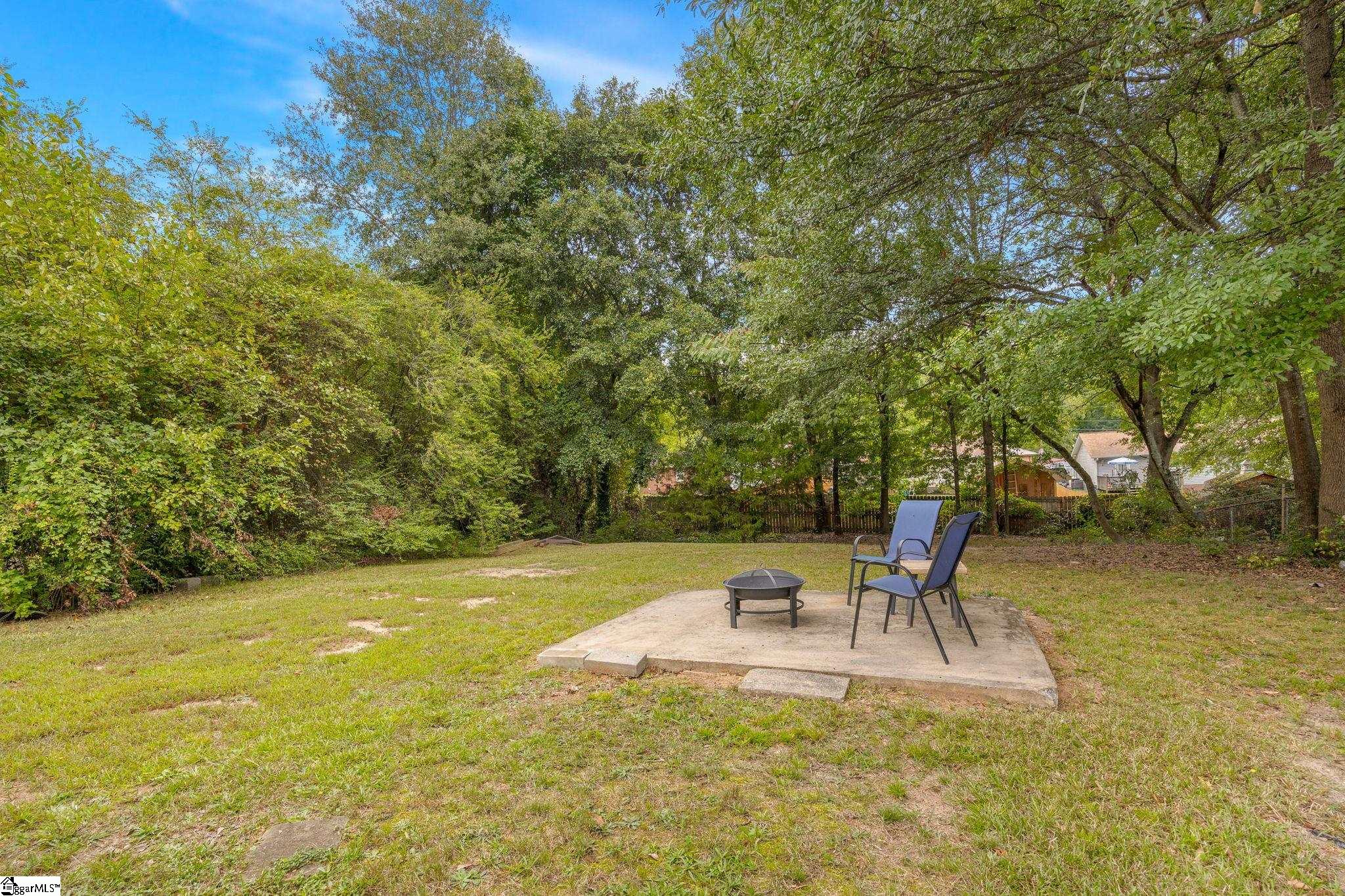 17 Cardinal Drive Property Photo 26