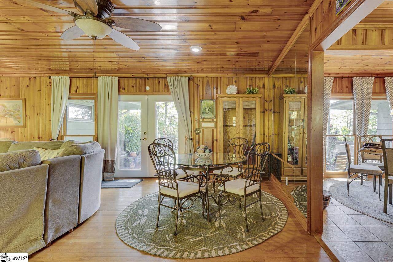 122 Lakeshore Drive Property Photo 15