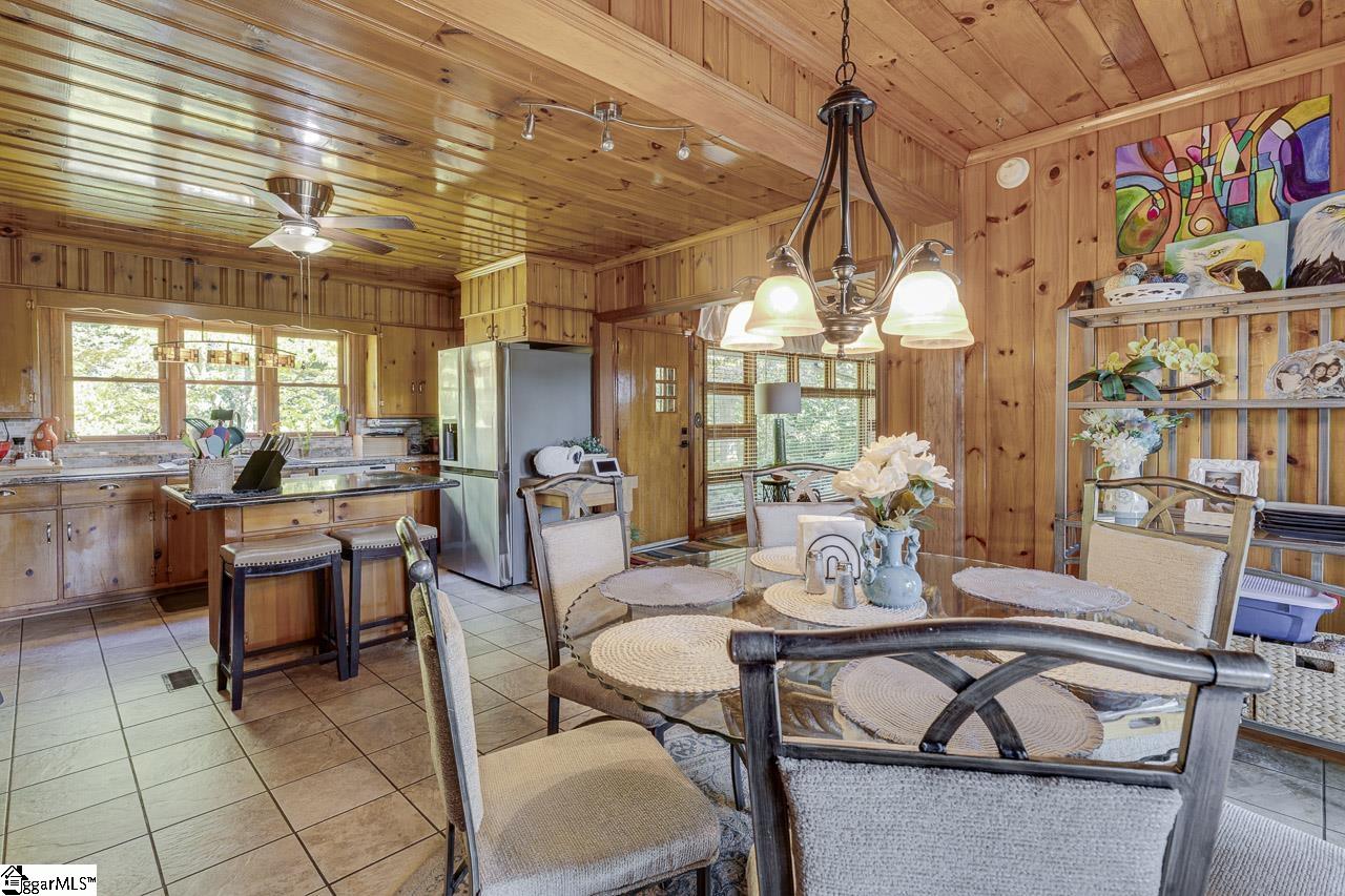 122 Lakeshore Drive Property Photo 21