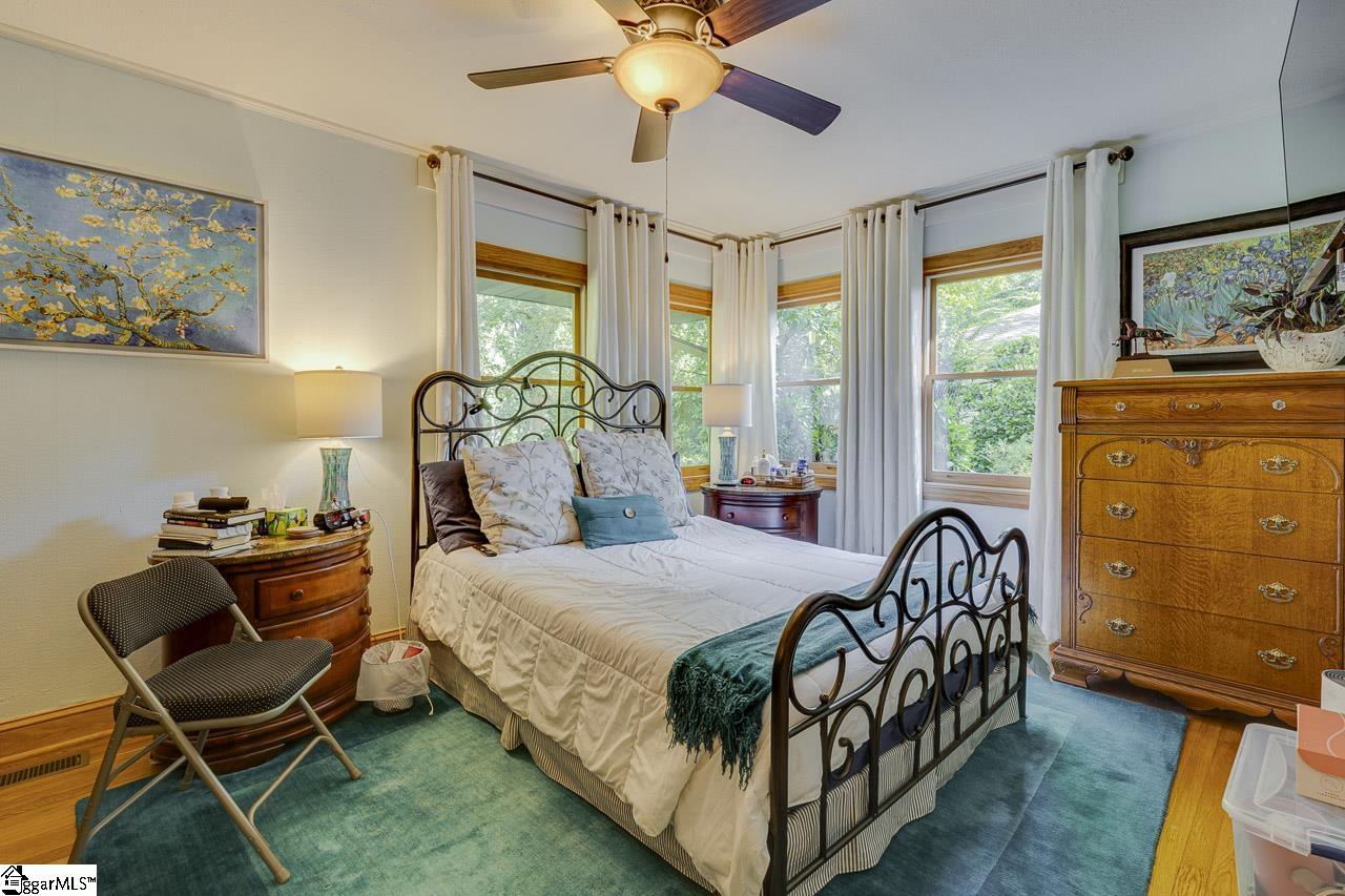 122 Lakeshore Drive Property Photo 24