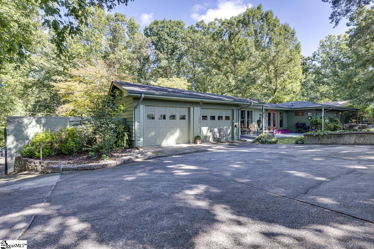 122 Lakeshore Drive Property Photo 33