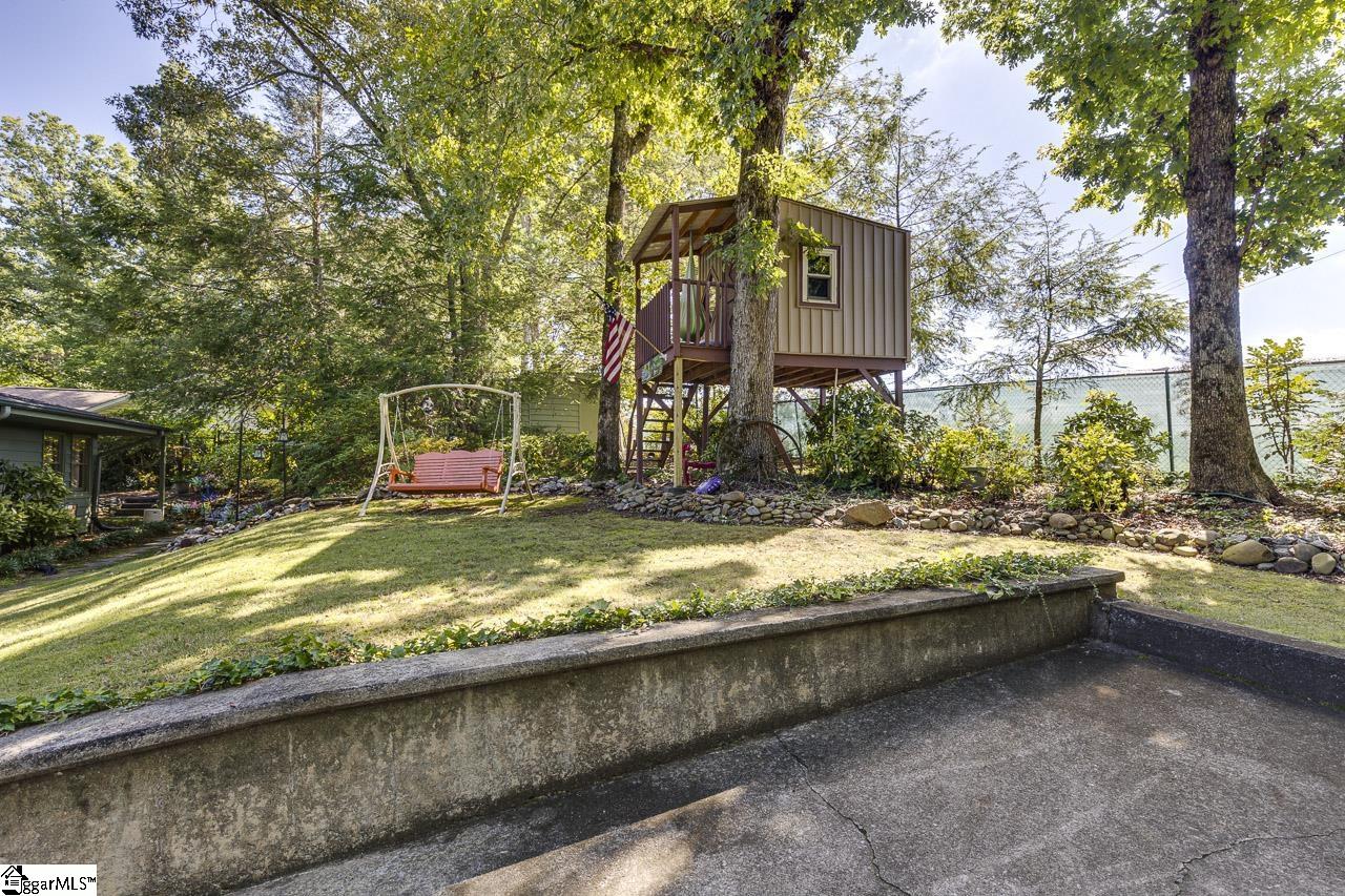 122 Lakeshore Drive Property Photo 35
