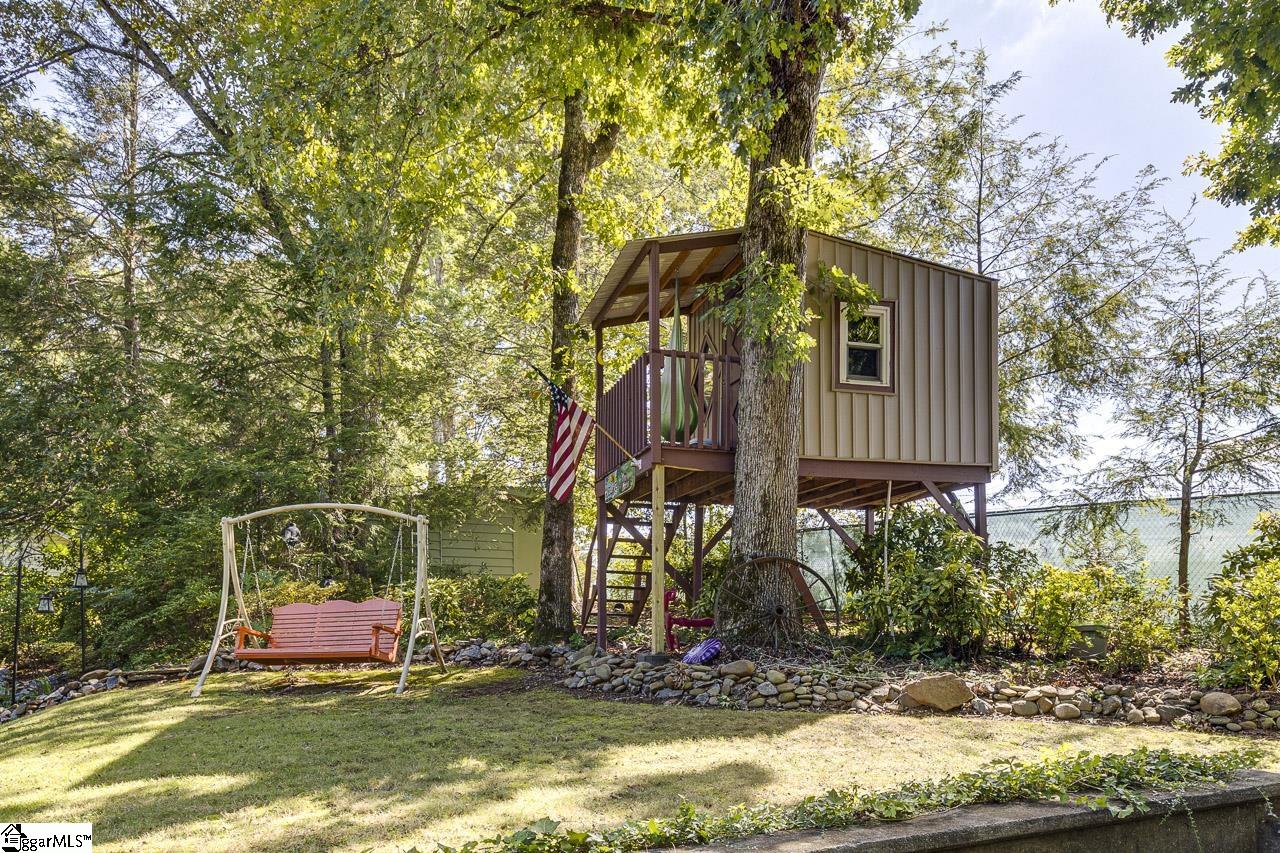 122 Lakeshore Drive Property Photo 36