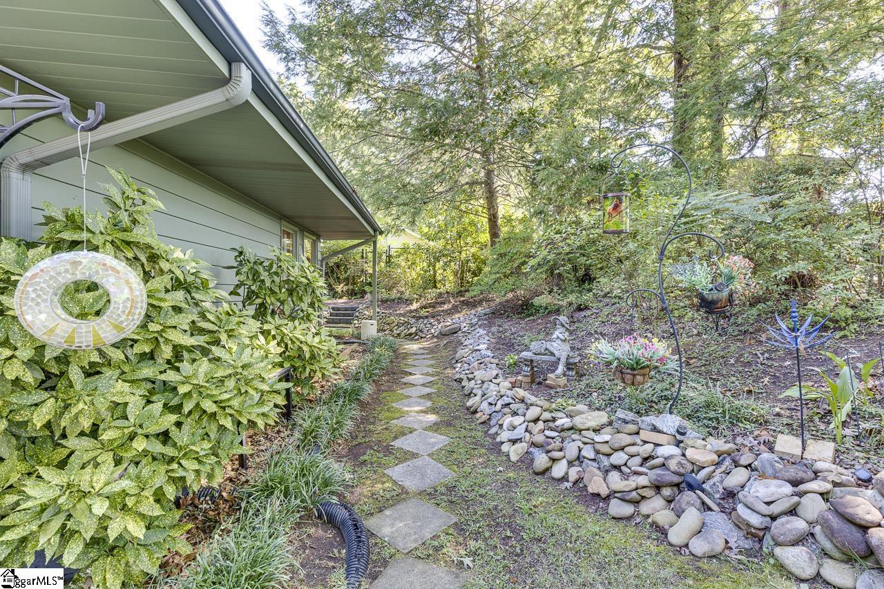 122 Lakeshore Drive Property Photo 38