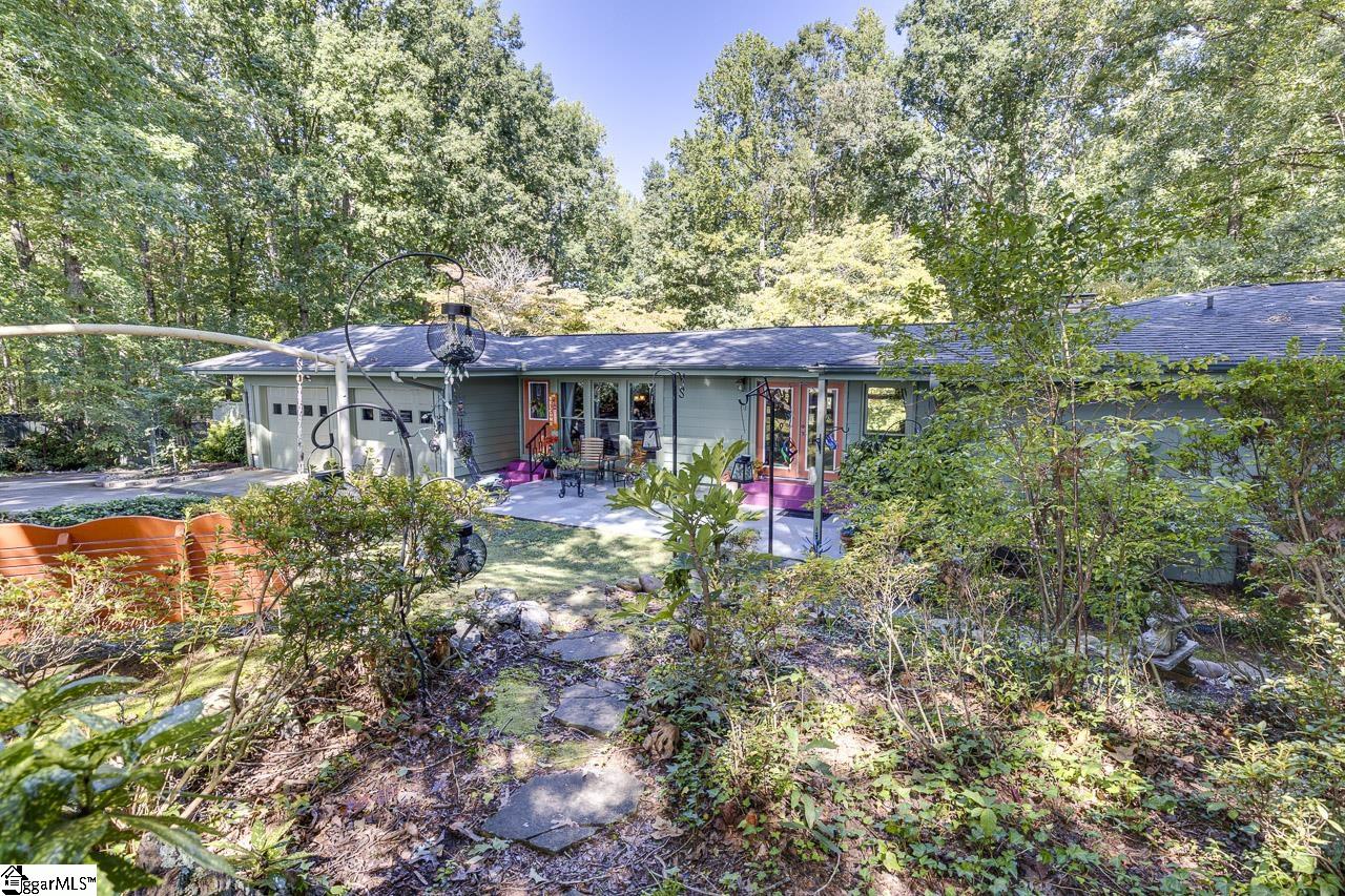 122 Lakeshore Drive Property Photo 43
