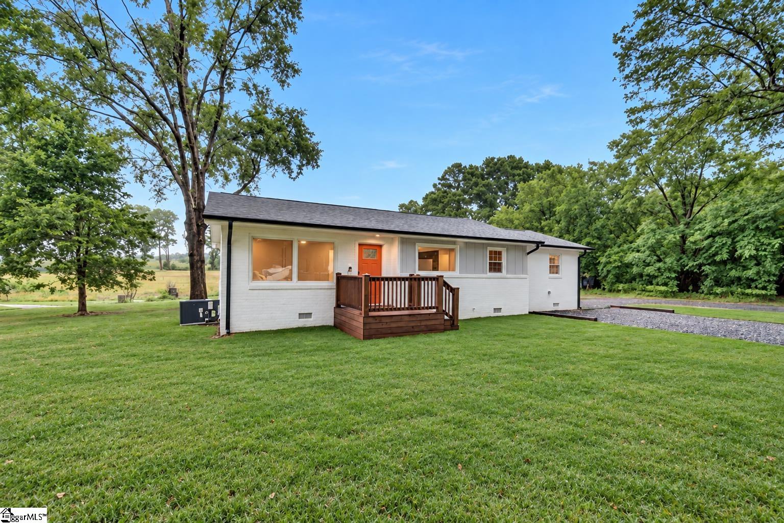 2141 Mayo Road Property Photo 1