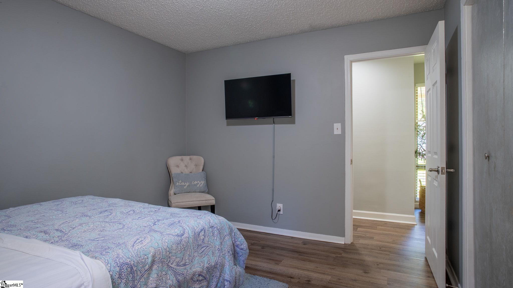 111 Oakdale Drive Property Photo 21