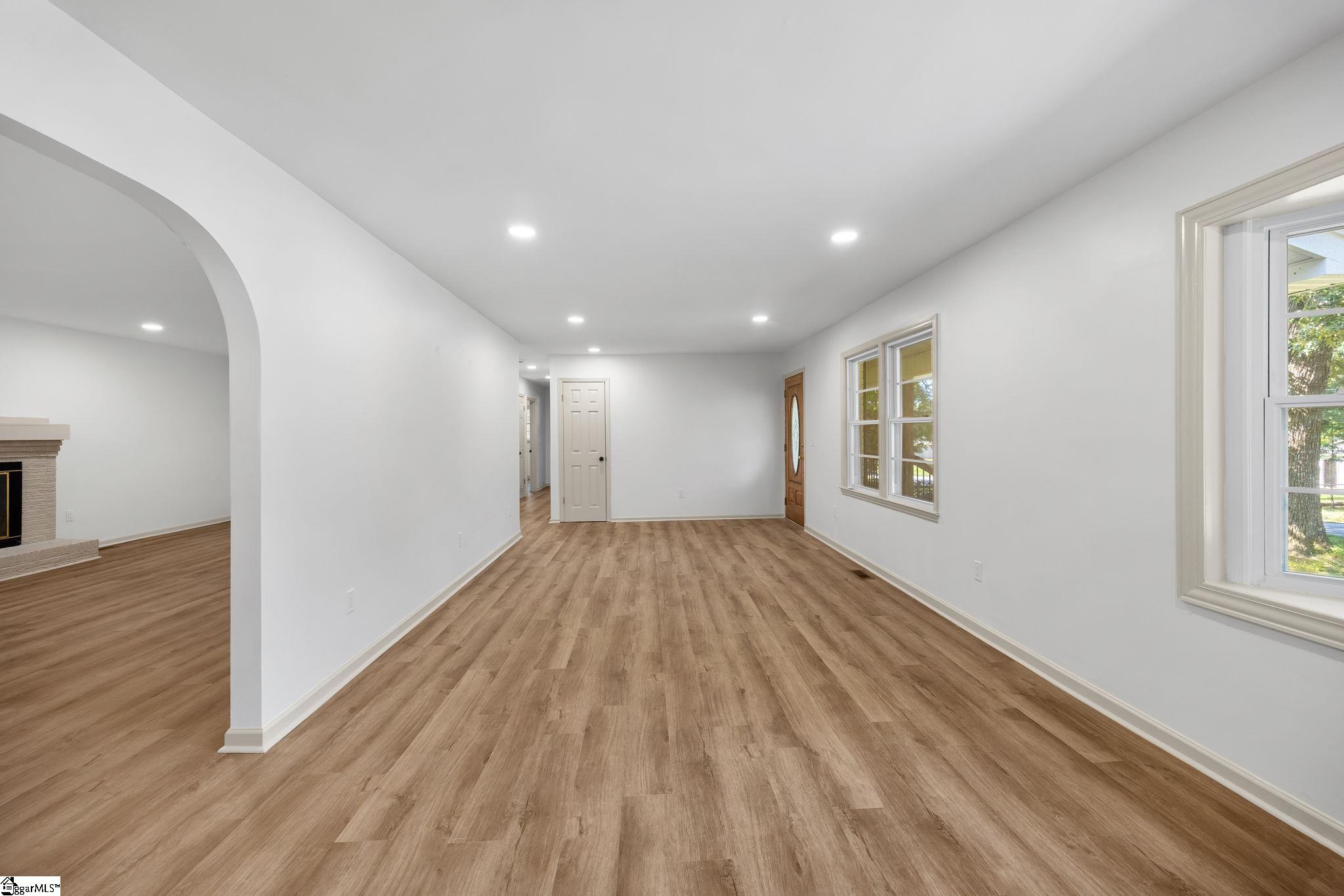 13 Bedford Lane Property Photo 7