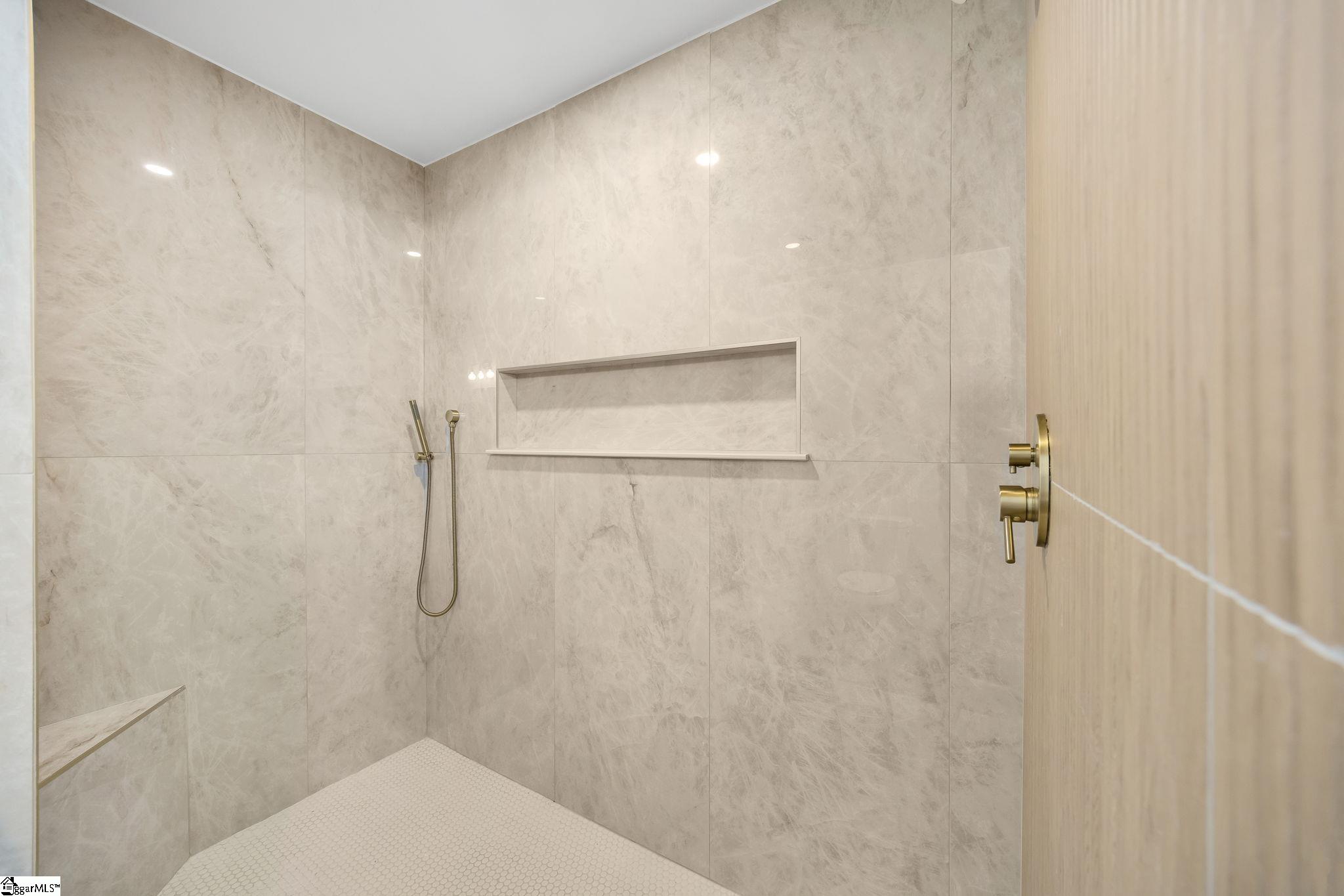 13 Bedford Lane Property Photo 30