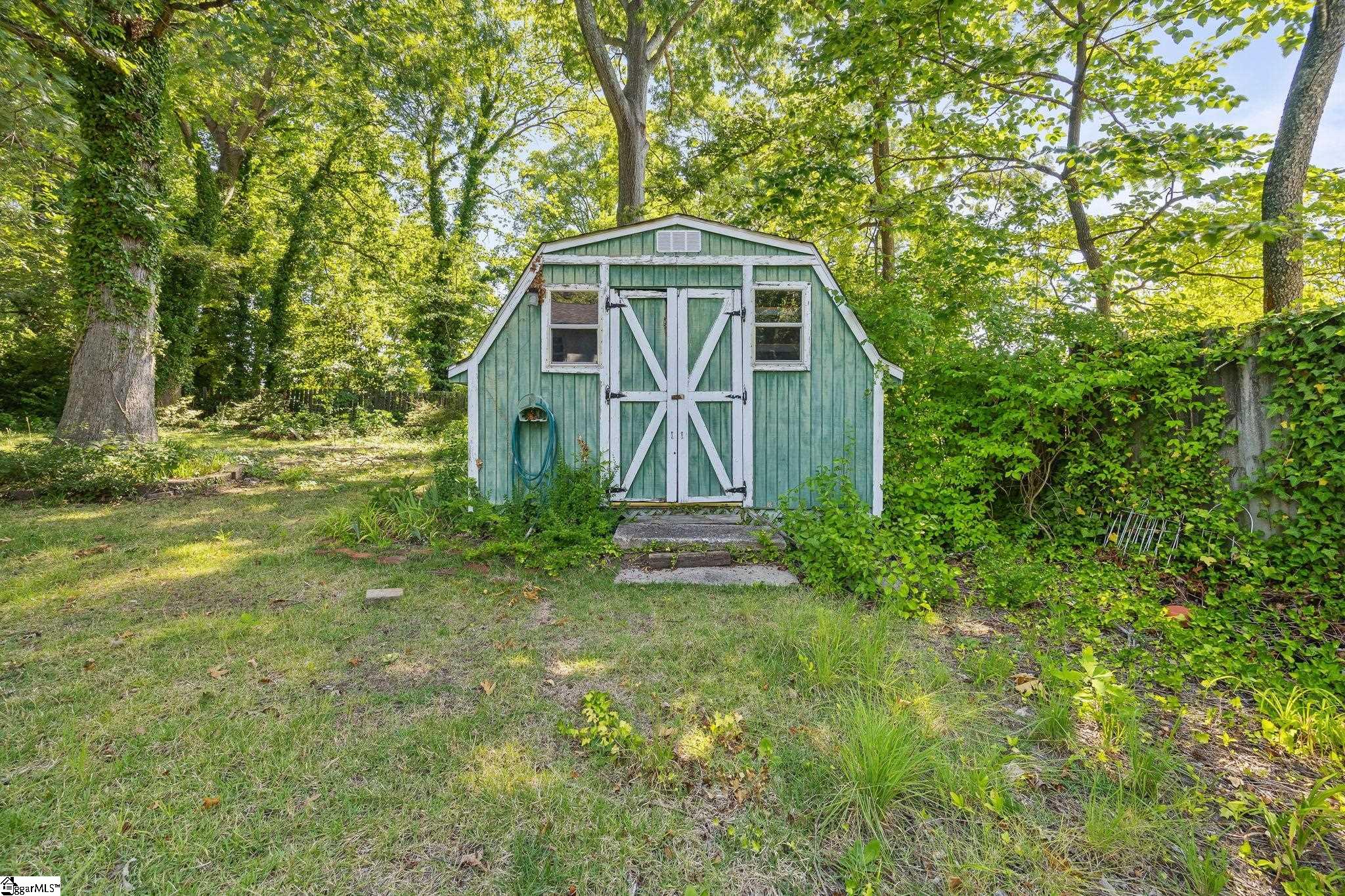 13 Bedford Lane Property Photo 43