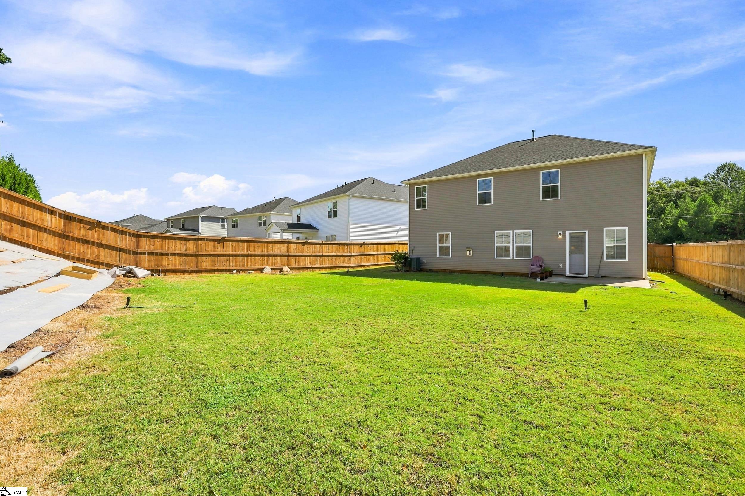 101 Indigo Park Place Property Photo 2