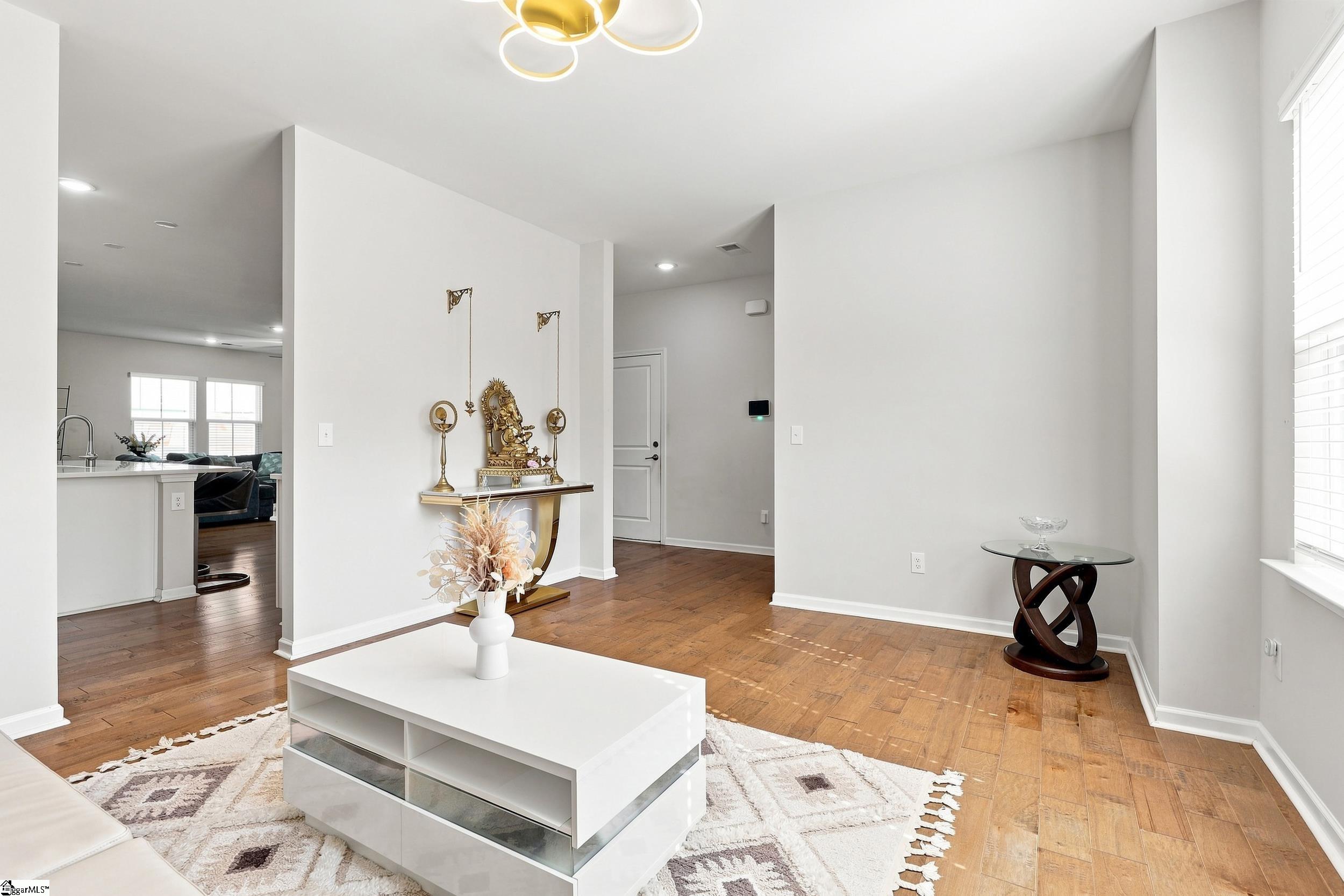 101 Indigo Park Place Property Photo 8