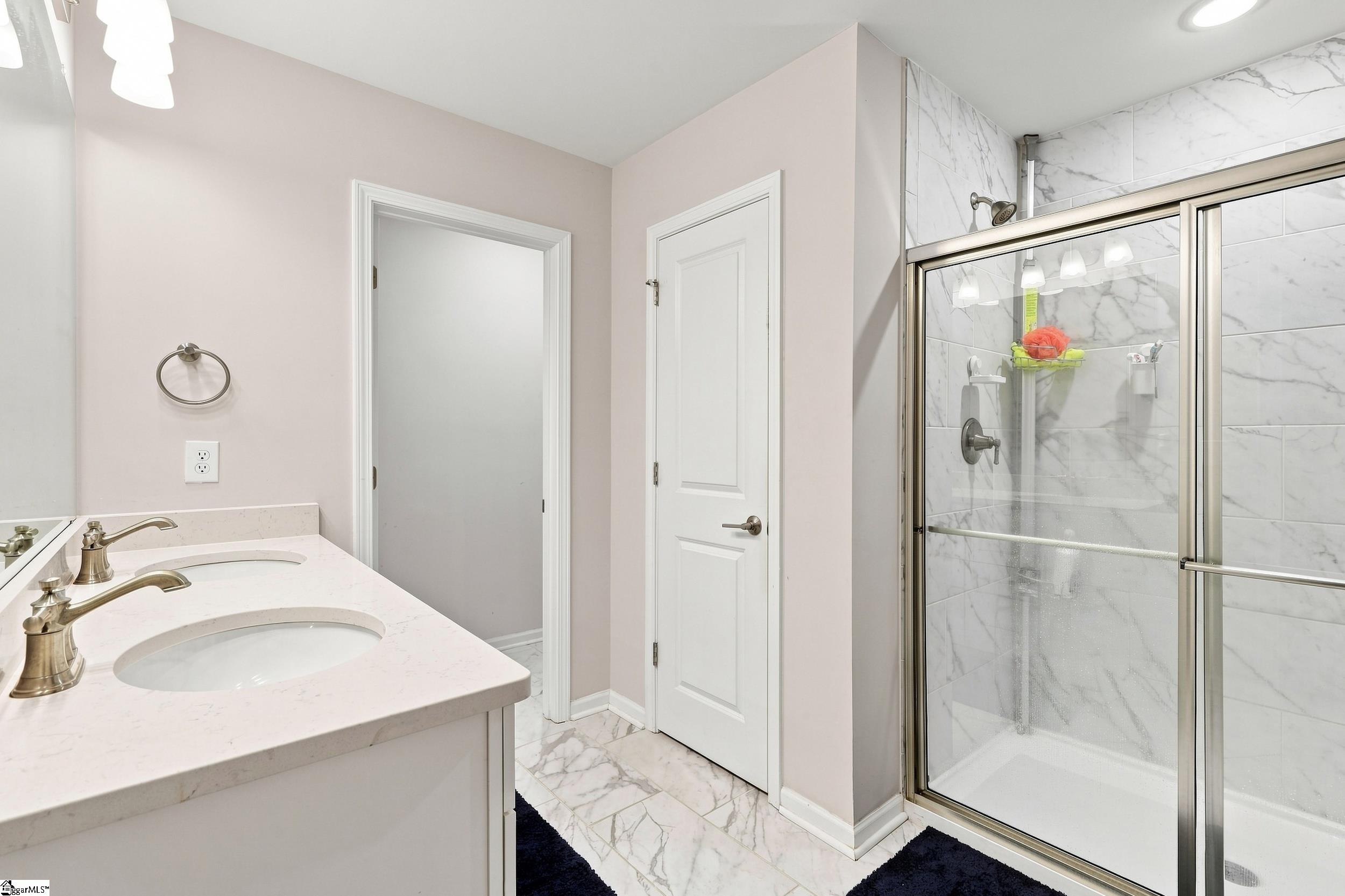 101 Indigo Park Place Property Photo 18
